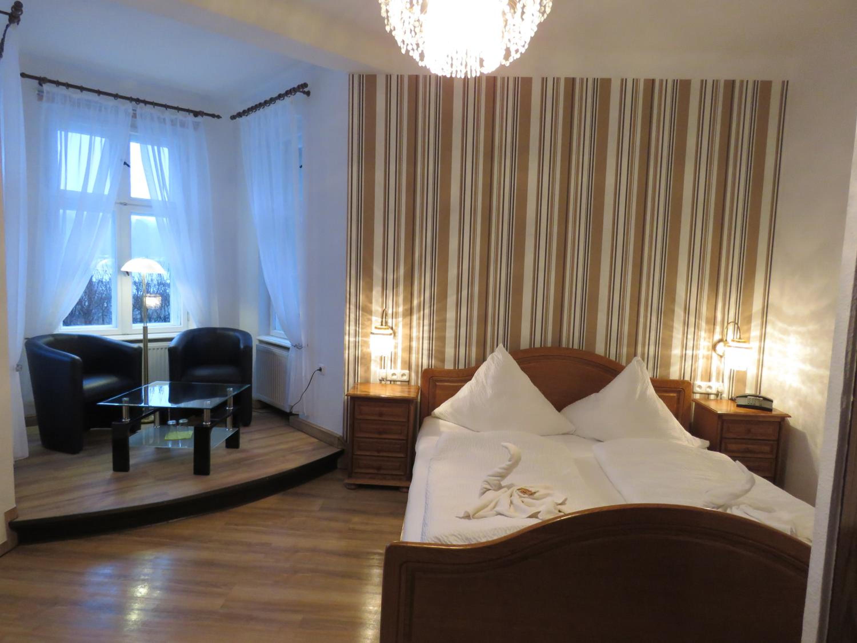 Double Room - Photo 1