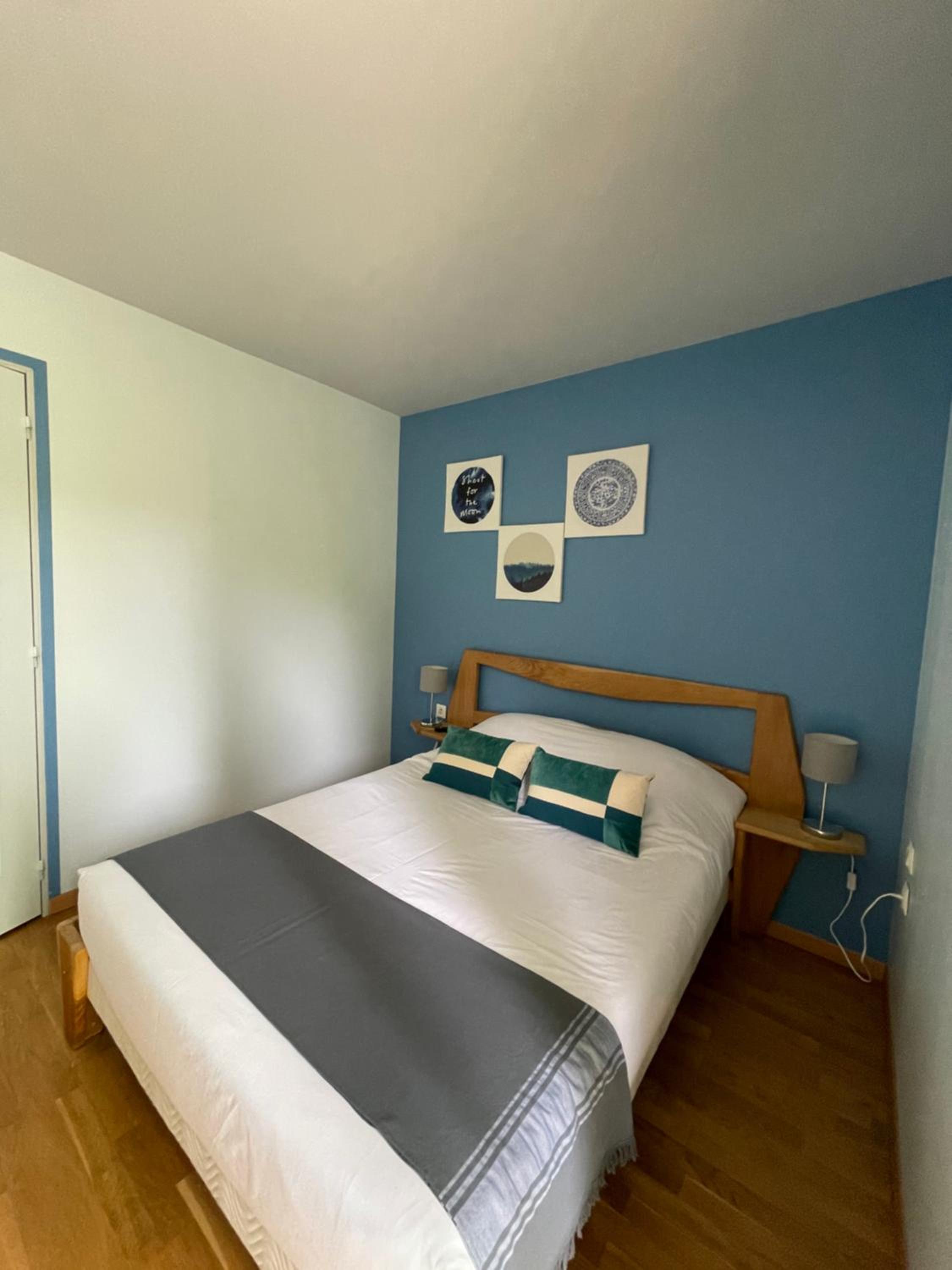 Double Room - Photo 7