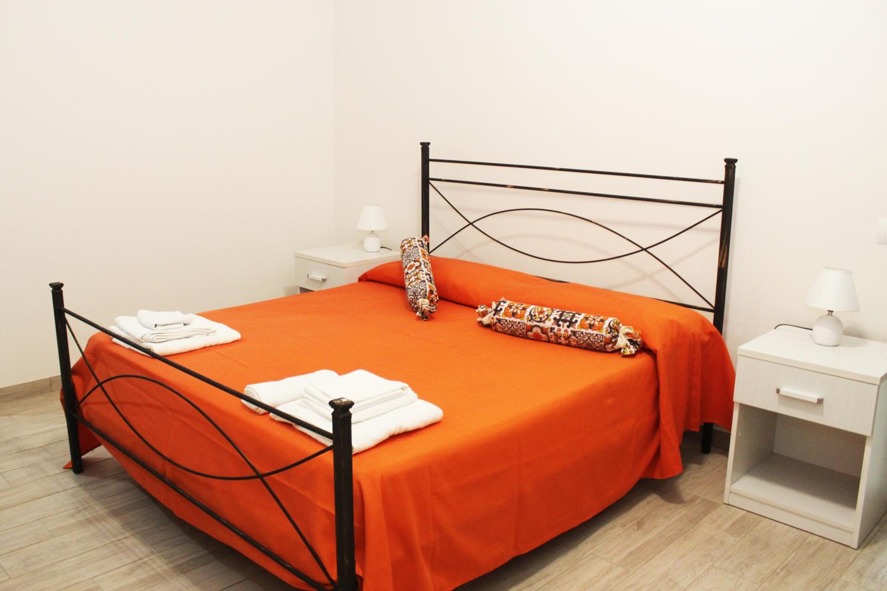 Double Room - Photo 1