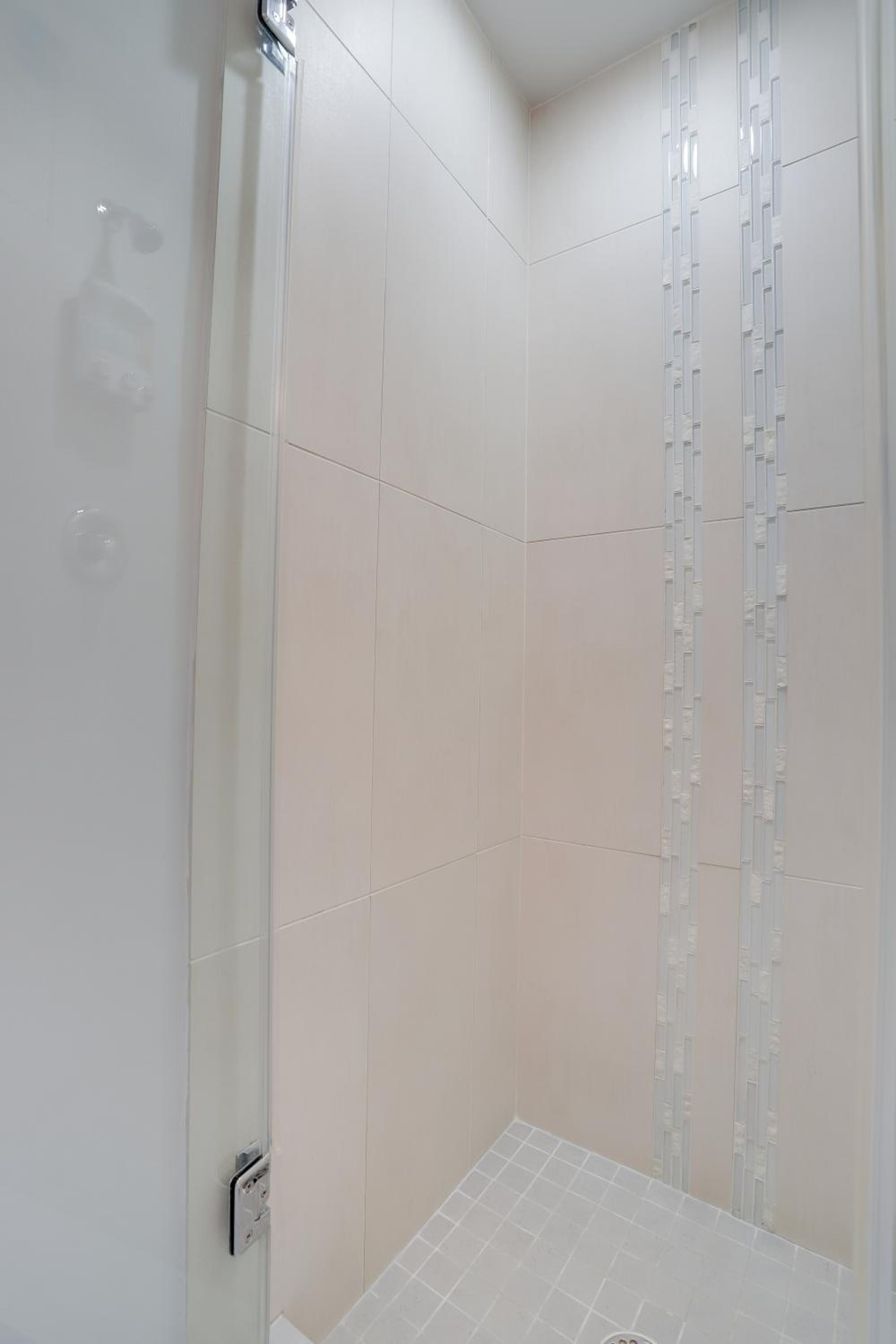 Budget Double Room - Photo 3