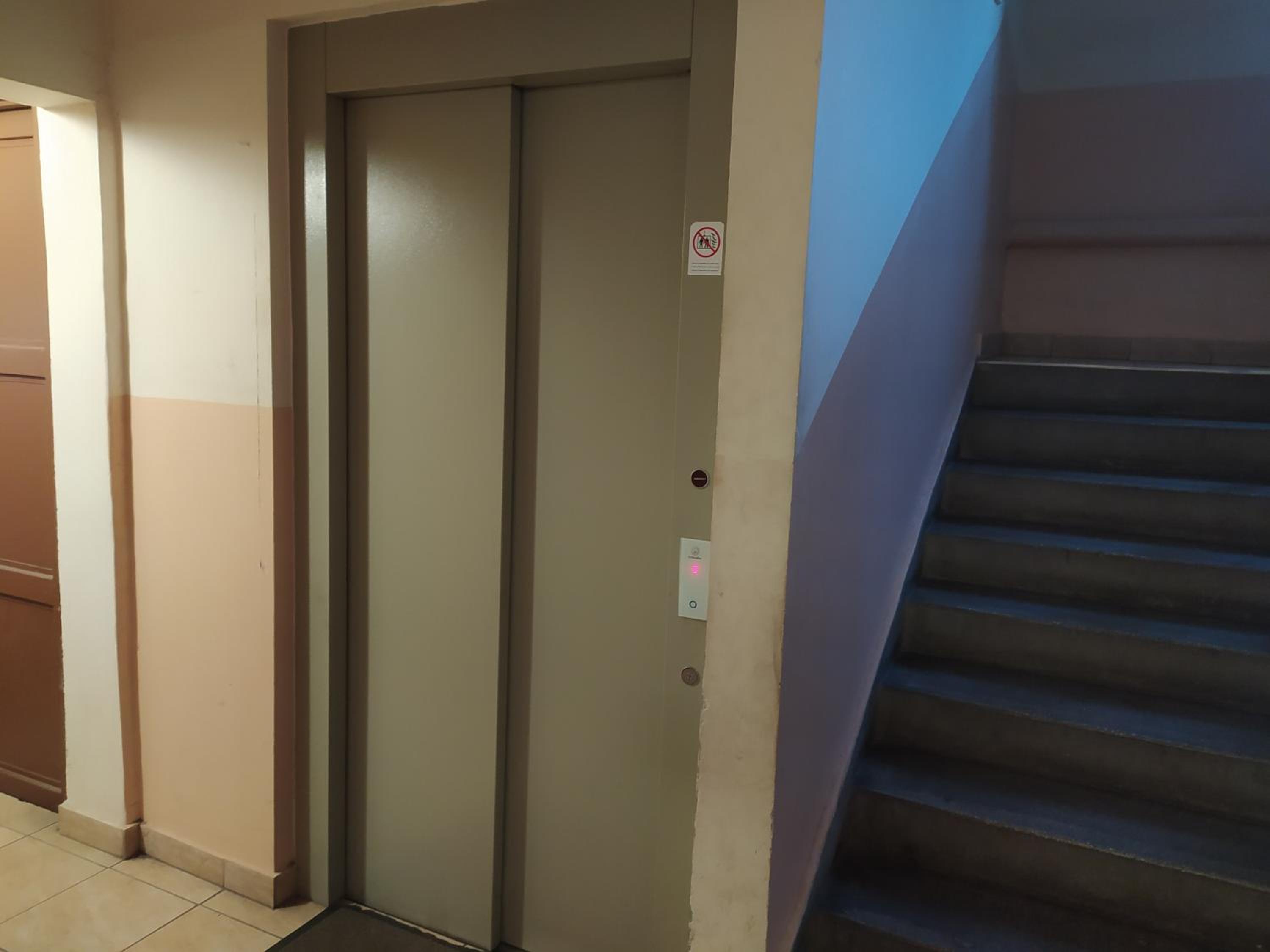 Two-Bedroom Apartment - Photo 41