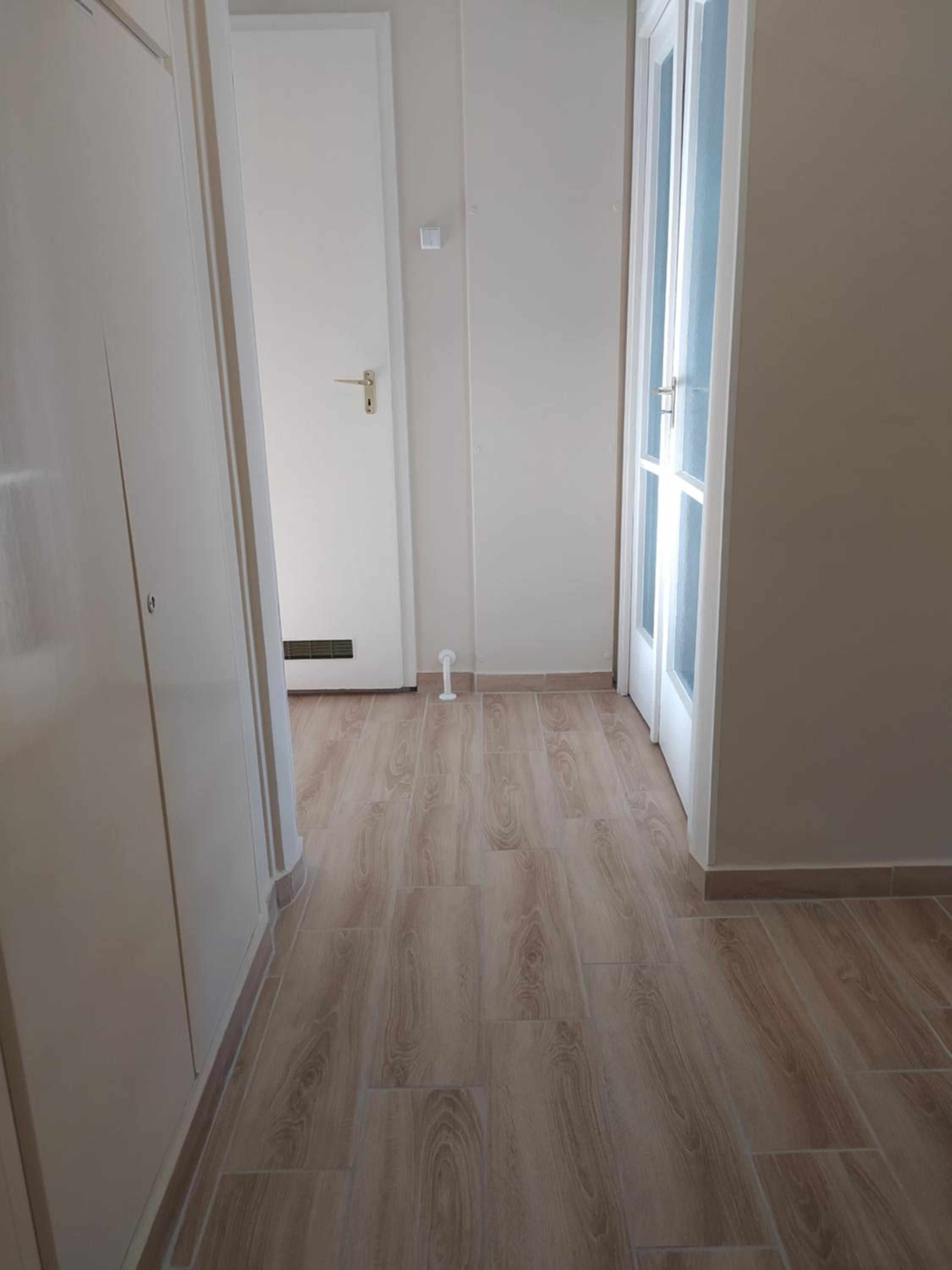 Two-Bedroom Apartment - Photo 32