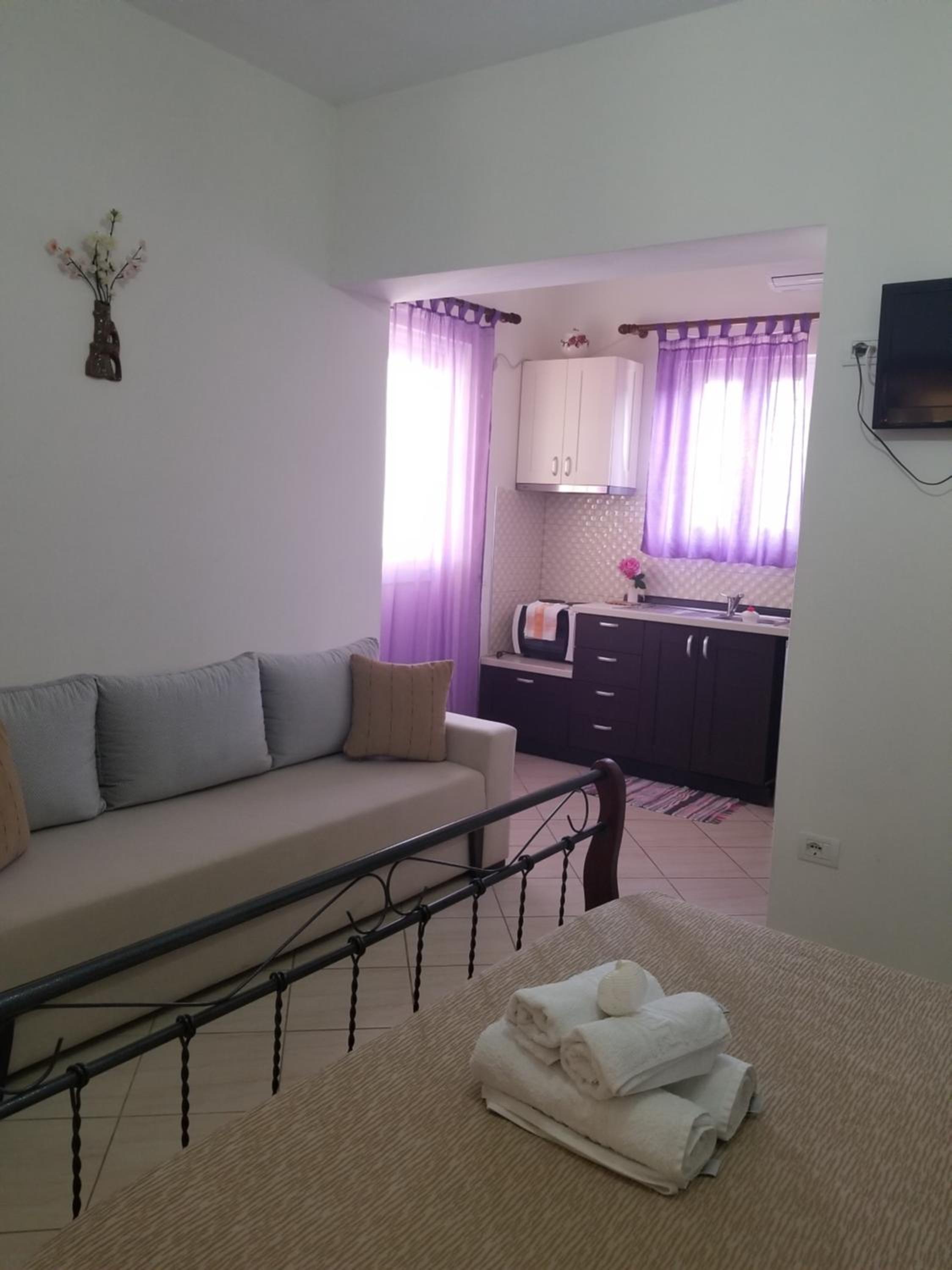 Studio with Balcony