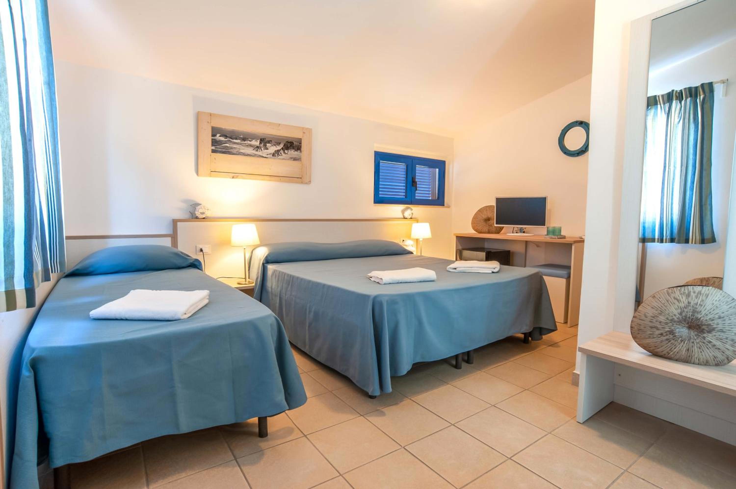 Comfort Triple Room