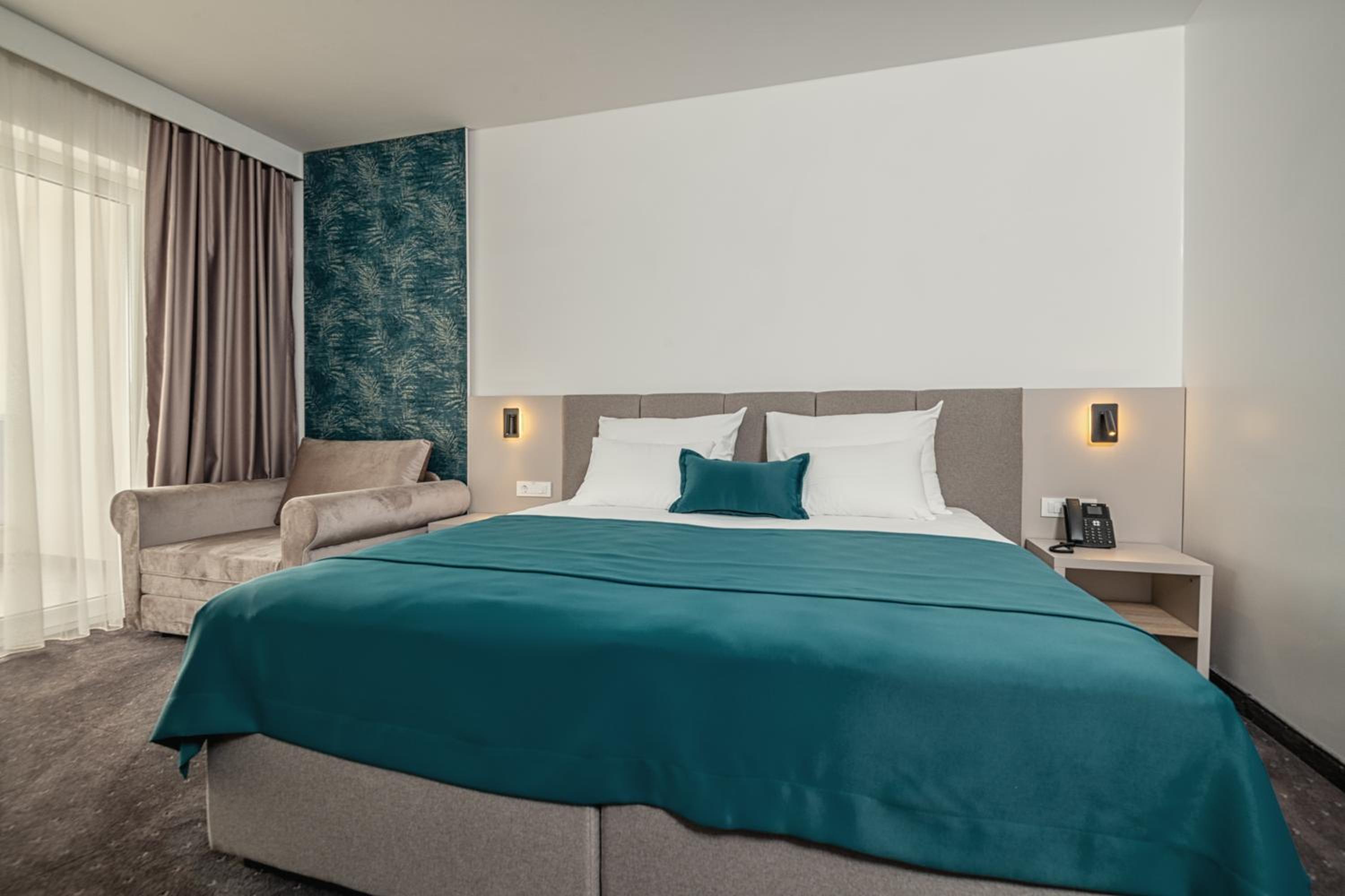 Superior Double or Twin Room with Sea View - Photo 9