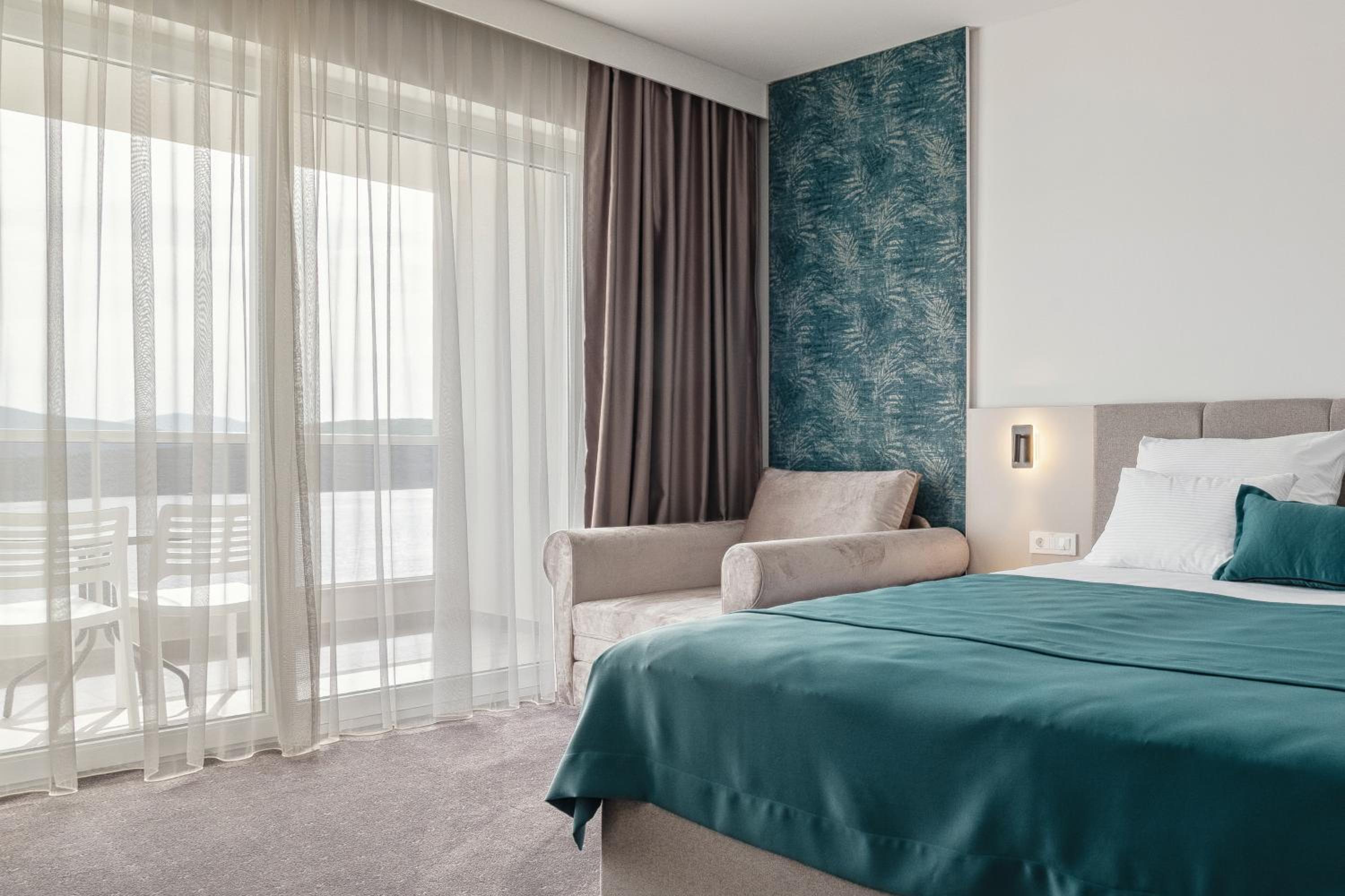 Superior Double or Twin Room with Sea View - Photo 2