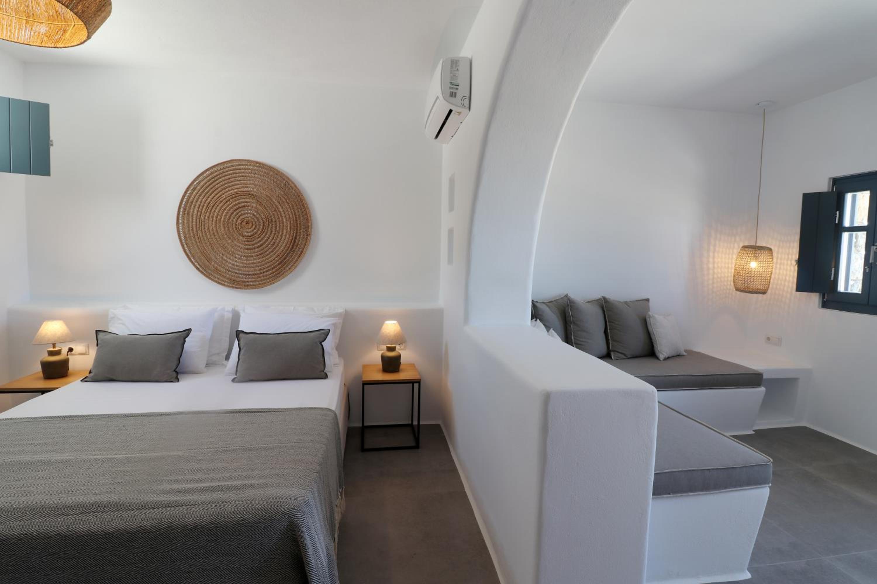 Premium One-Bedroom House with Sea View