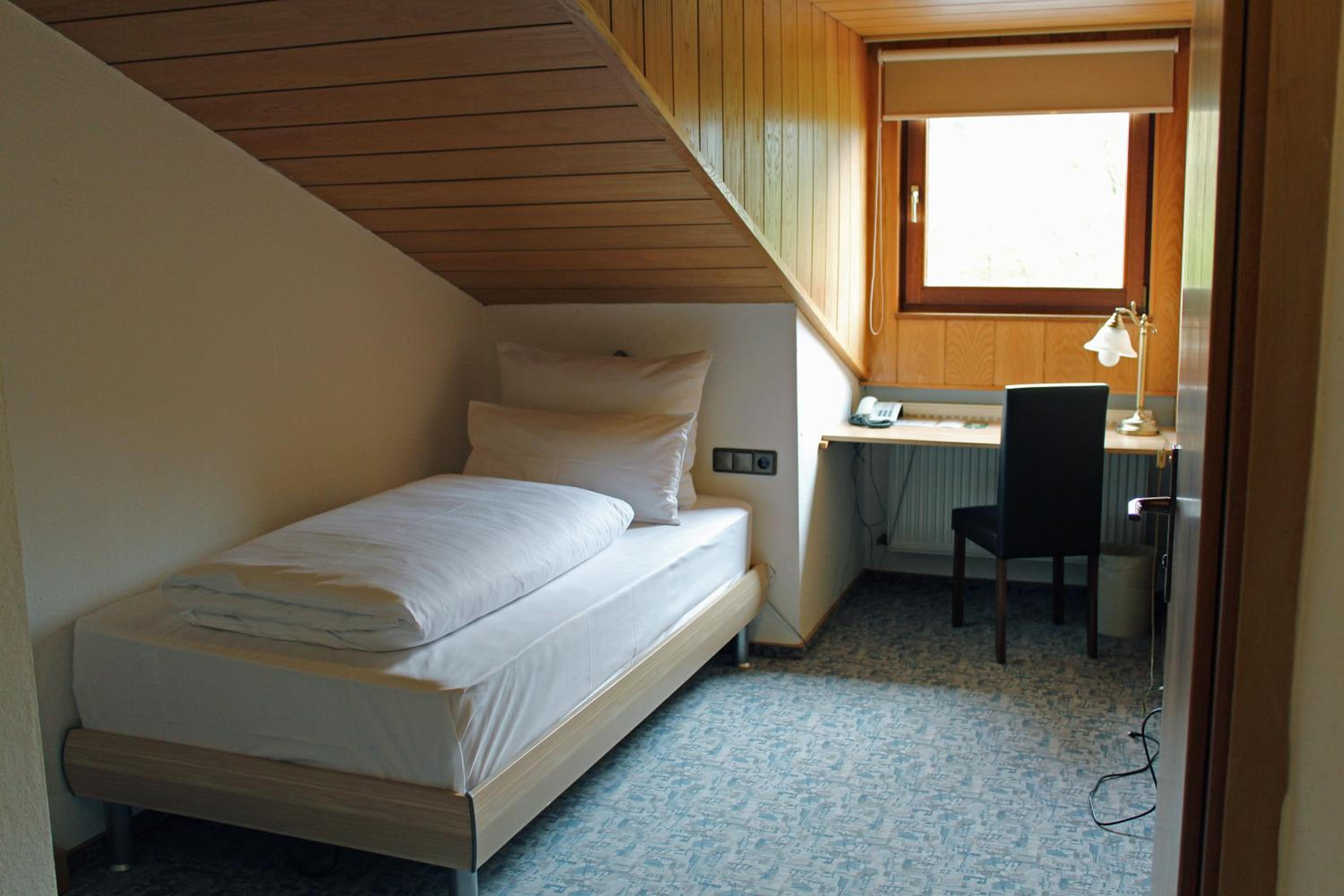 Single Room photo 3