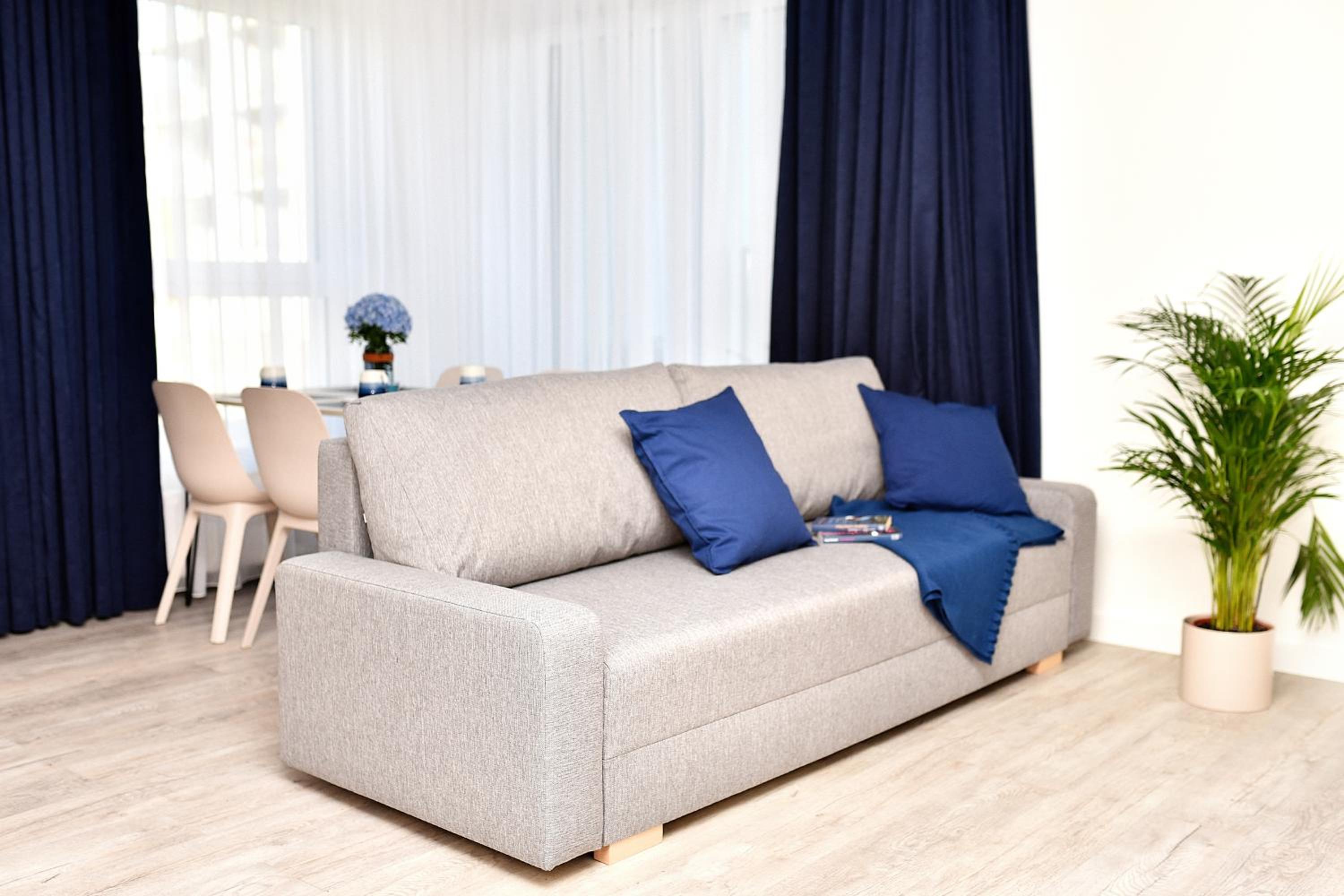 One-Bedroom Apartment - Photo 11