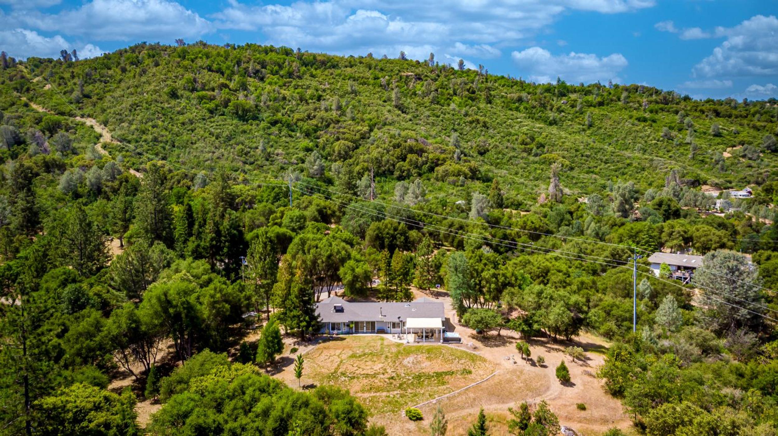 Villa photo 2