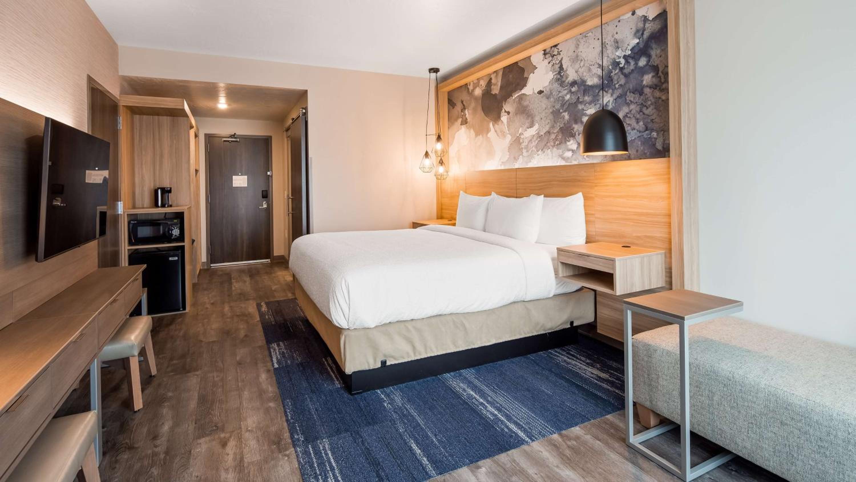 King Room - Disability Access - Photo 3