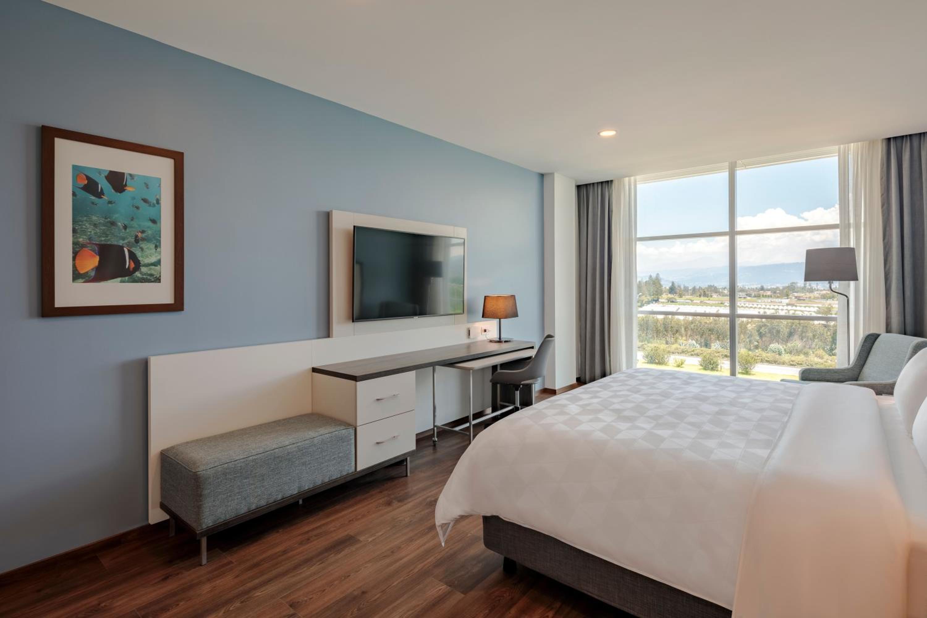Standard King Room - Photo 2