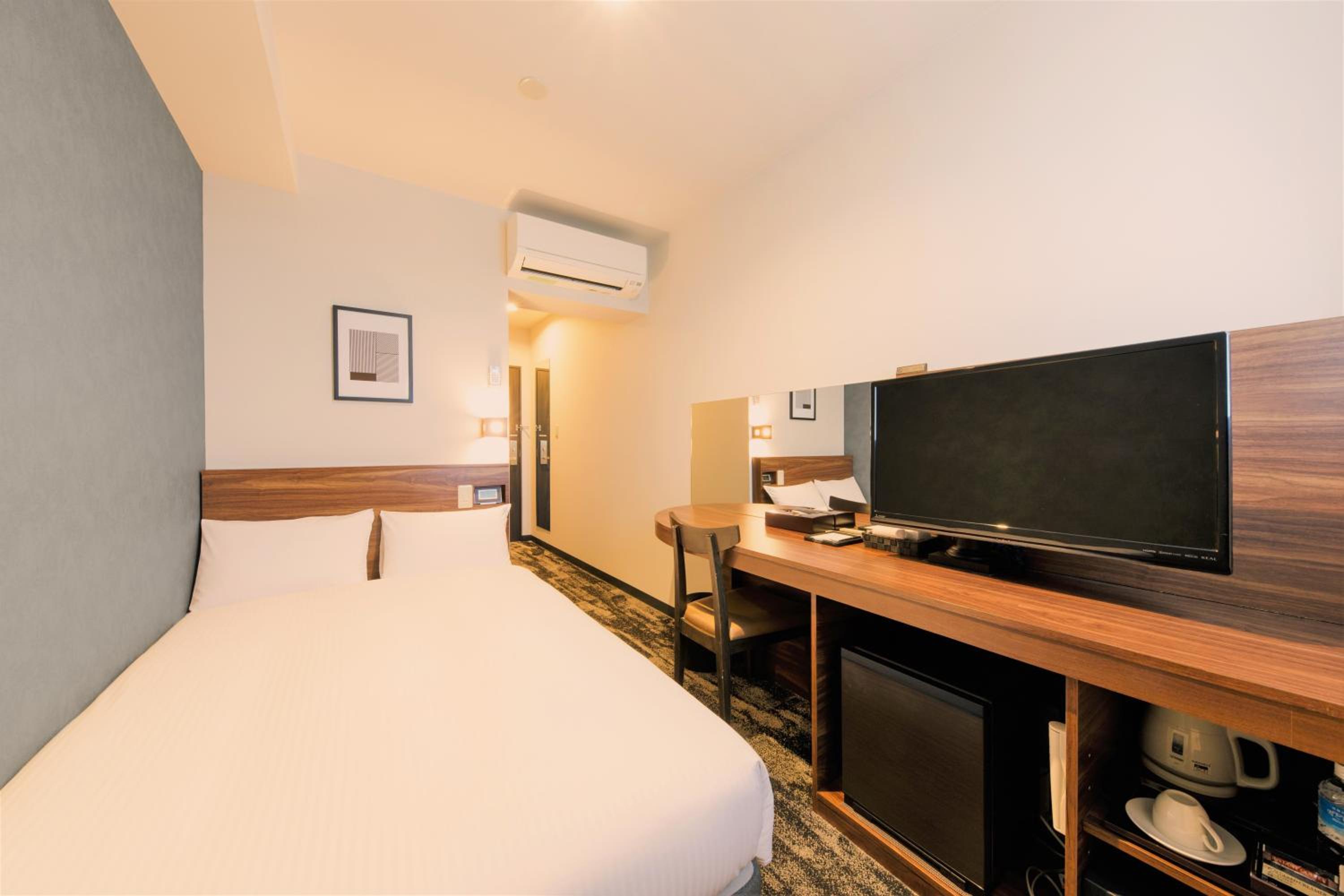 Semi Double Room - Non-Smoking photo 1