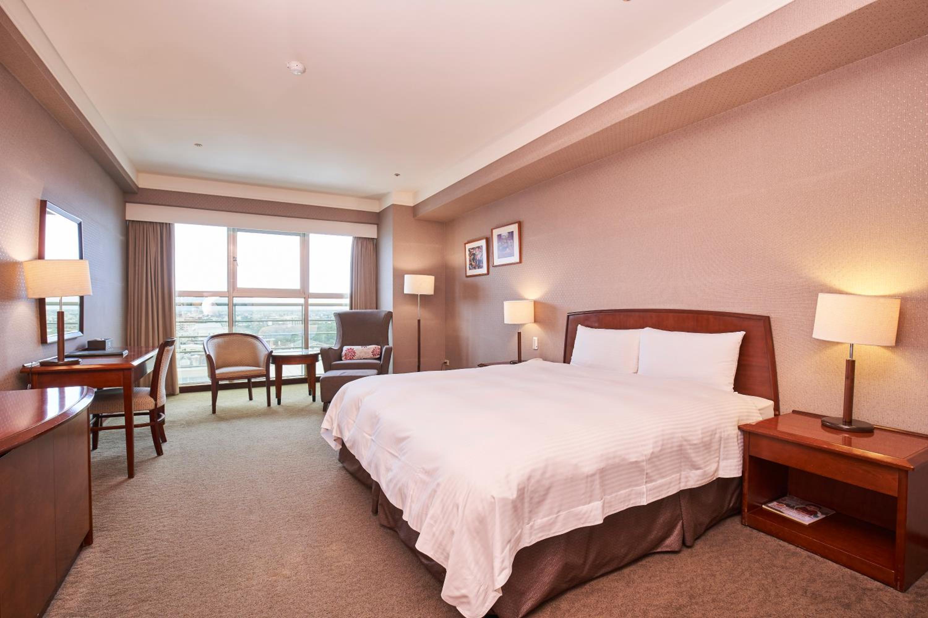 Standard Double Room - Photo 2