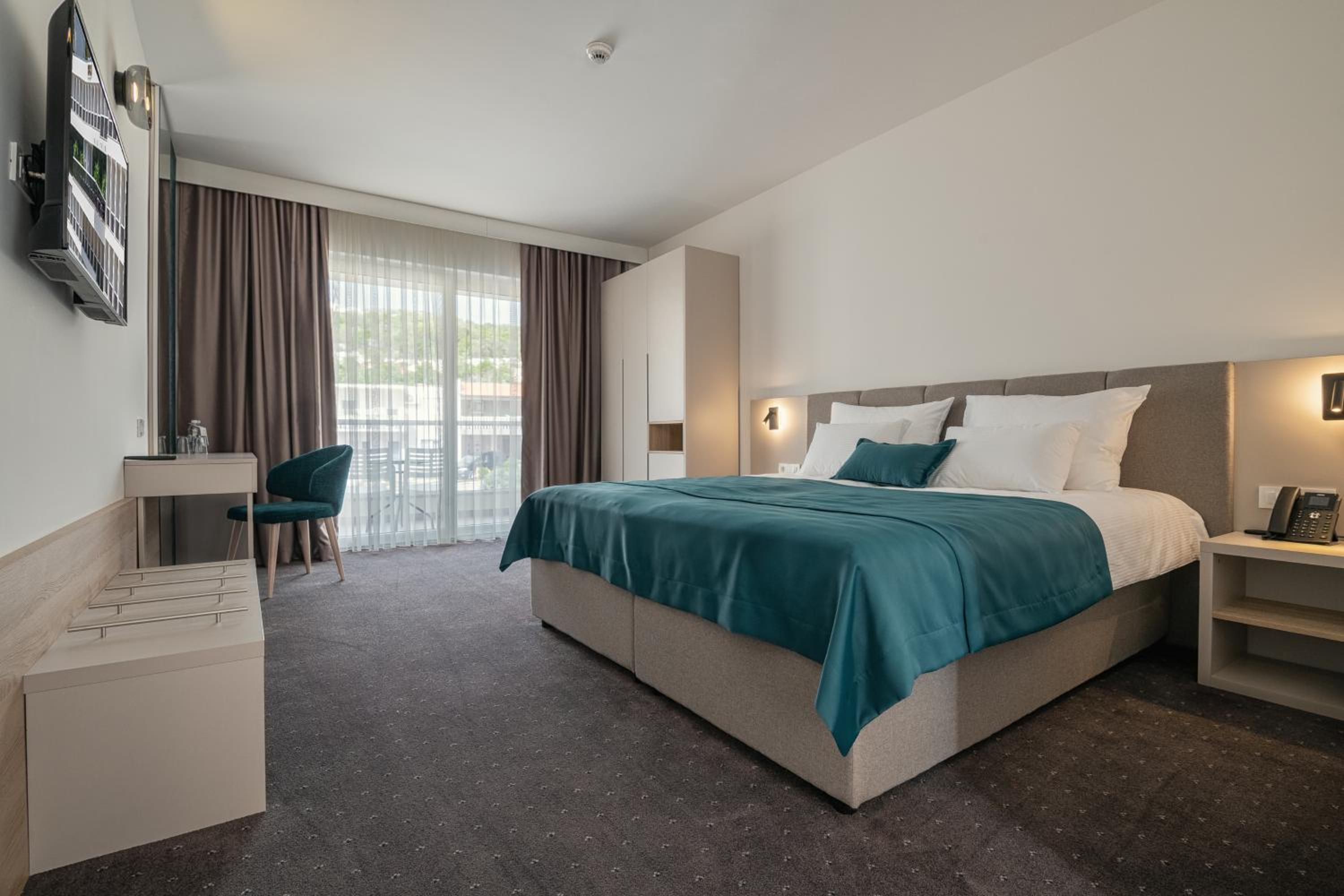 Standard Double or Twin Room with Balcony photo 1