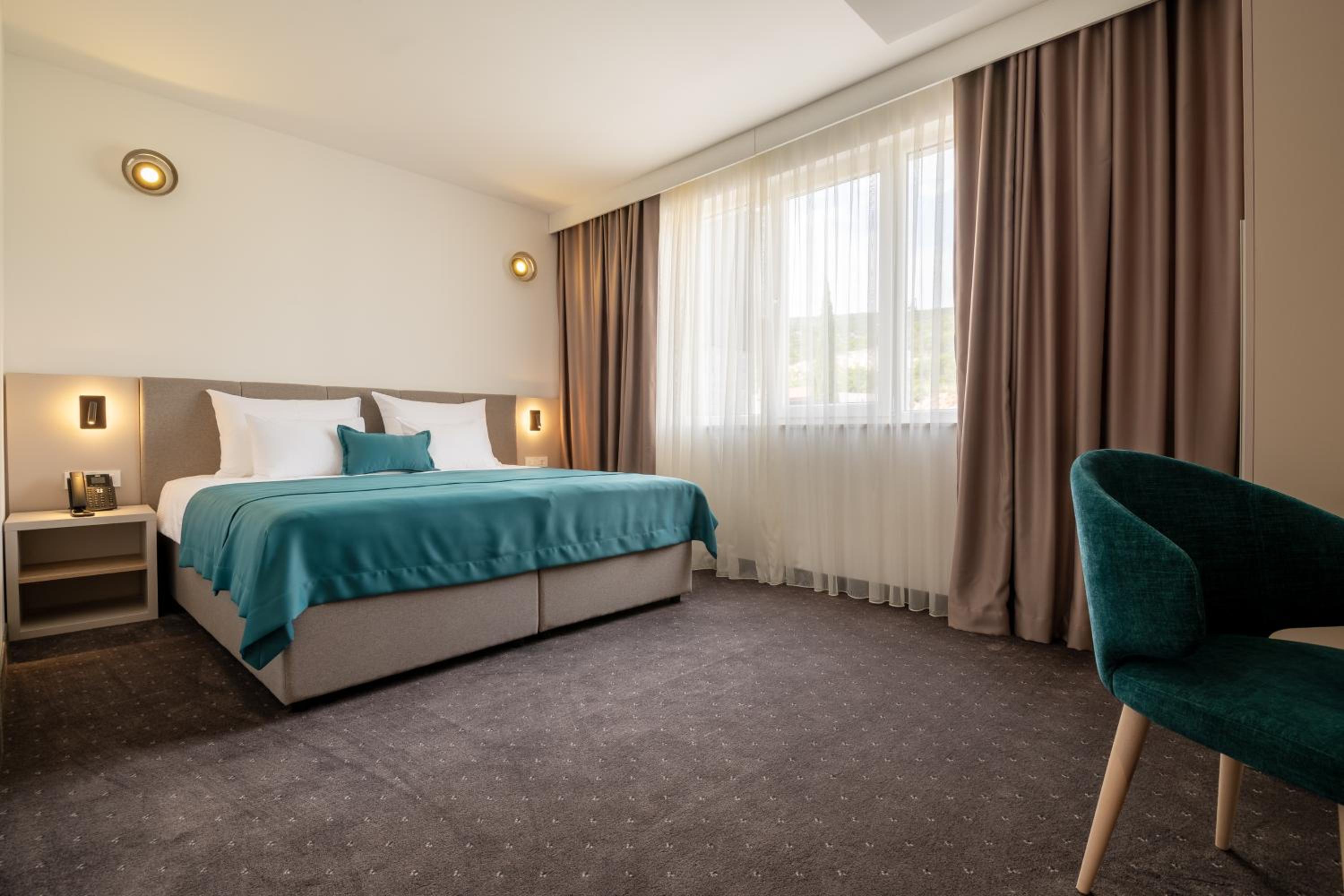 Standard Double or Twin Room with Garden View photo 1