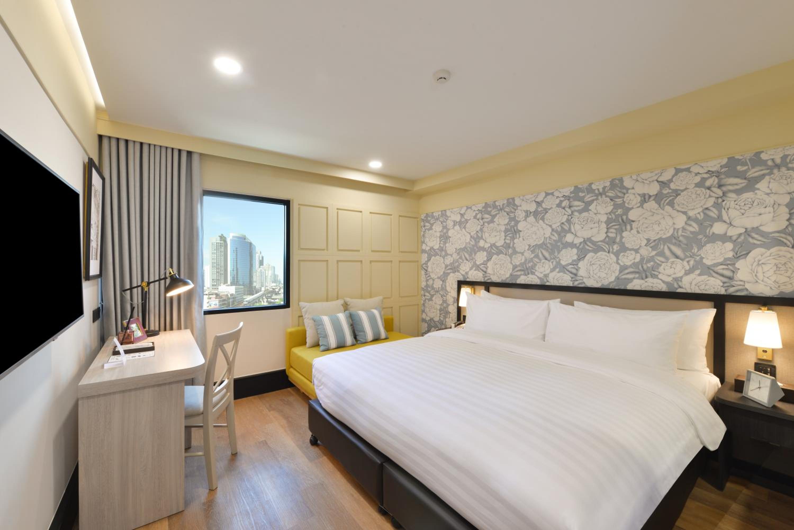 Superior Double or Twin Room photo 1