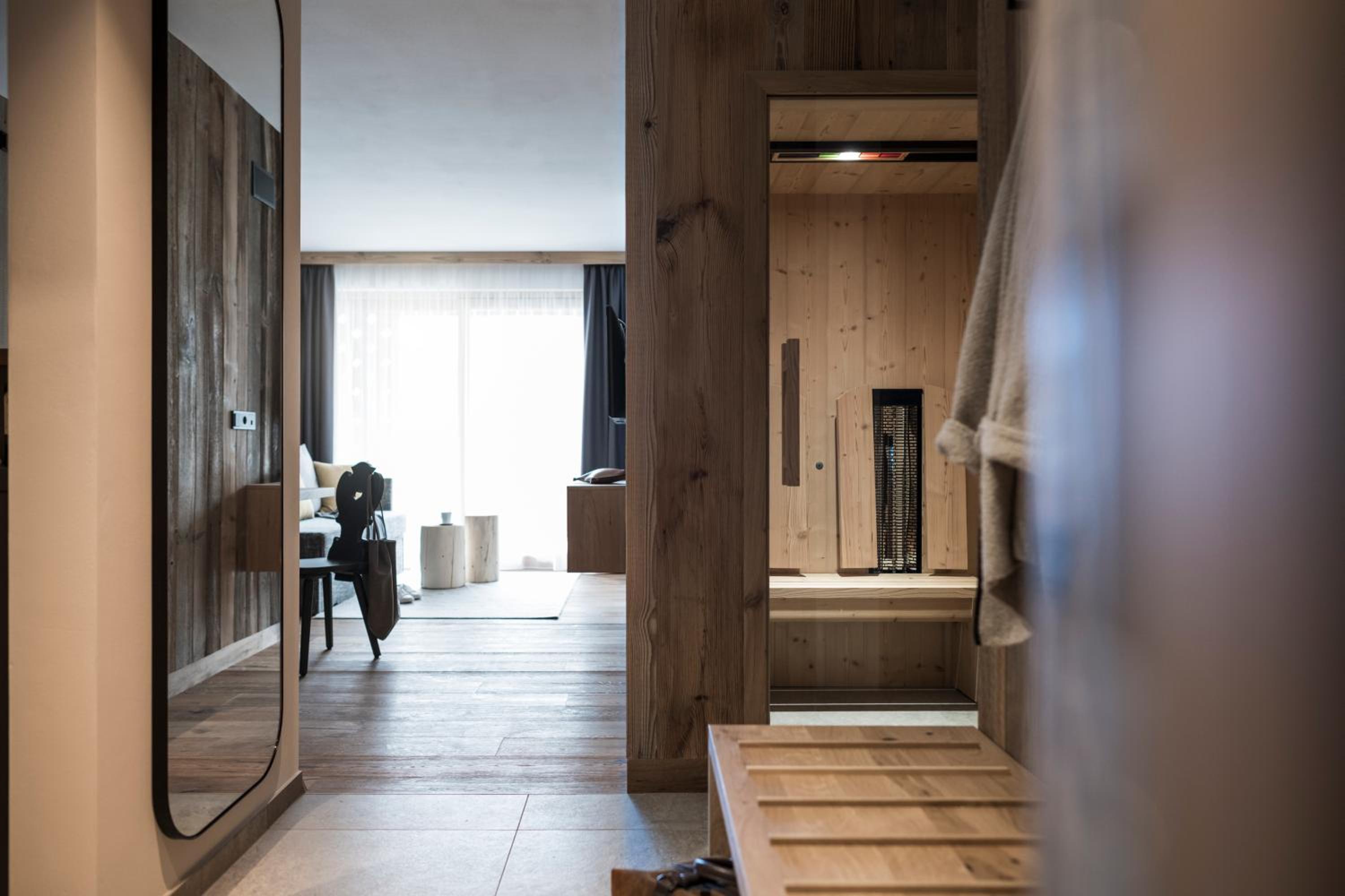 Apartment with Infrared Cabin