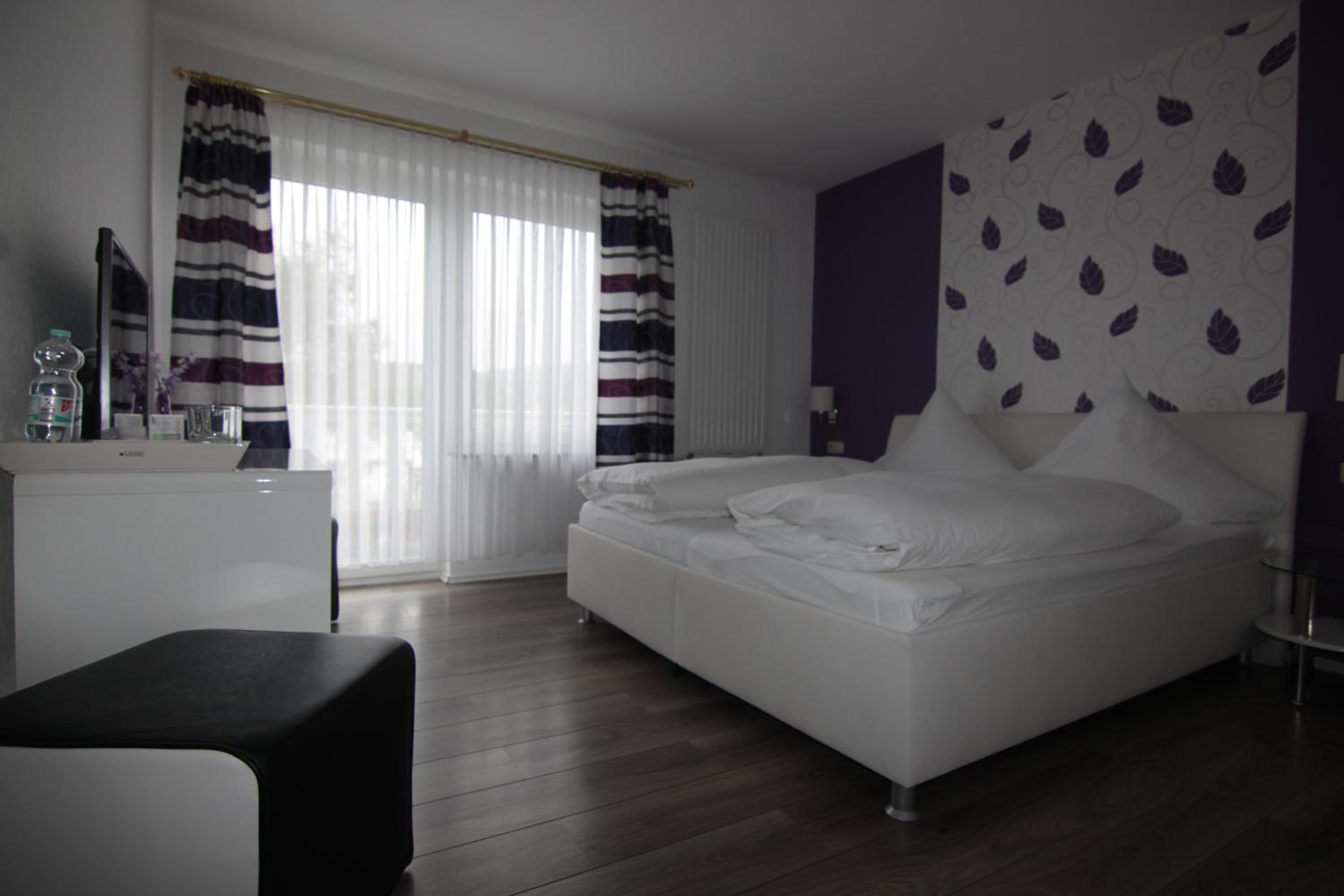 Standard Double Room photo 2