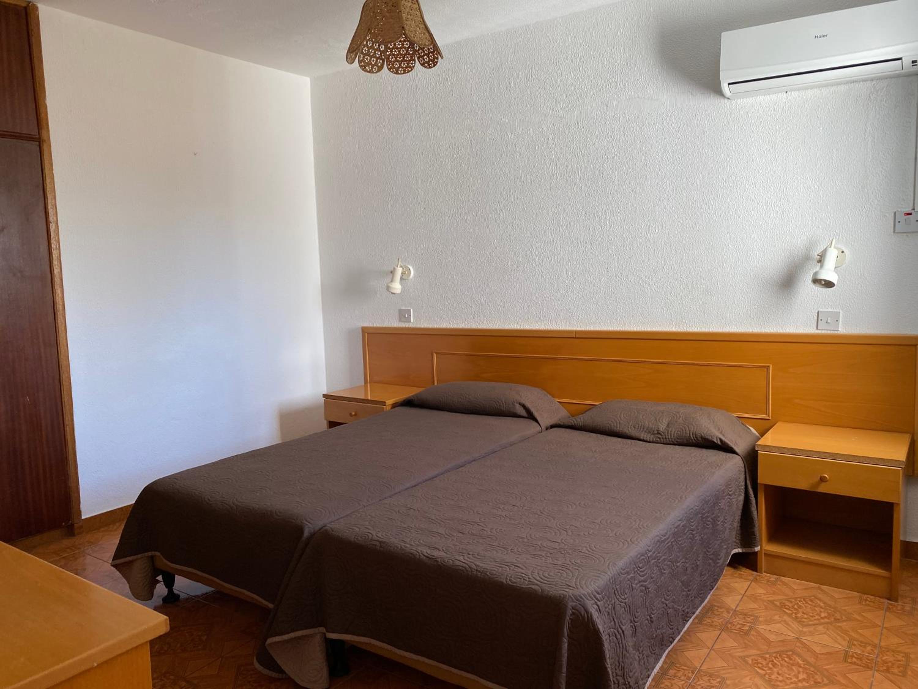 One-Bedroom Apartment No.208