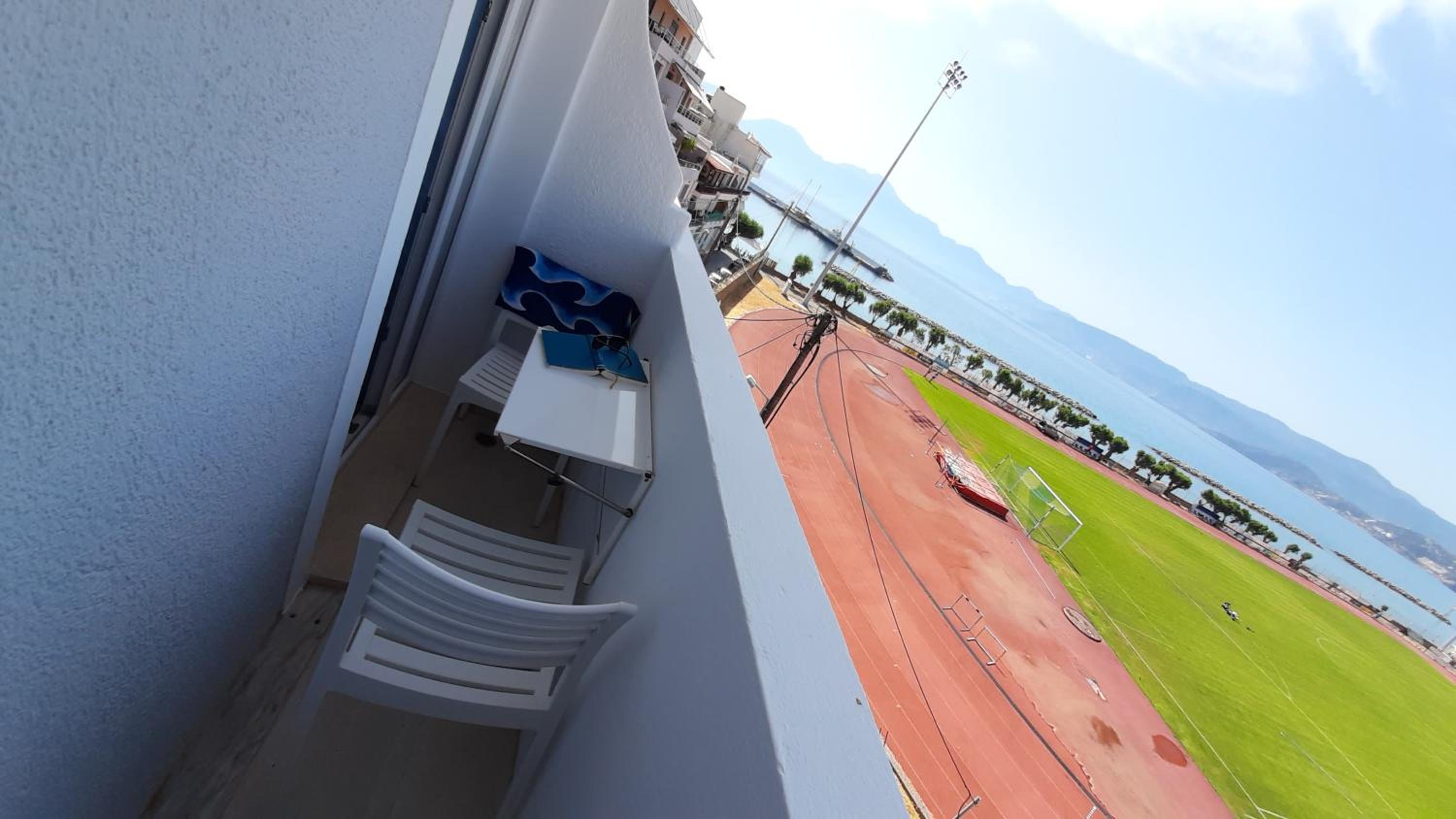 Double or Twin Room with Sea View - Photo 6