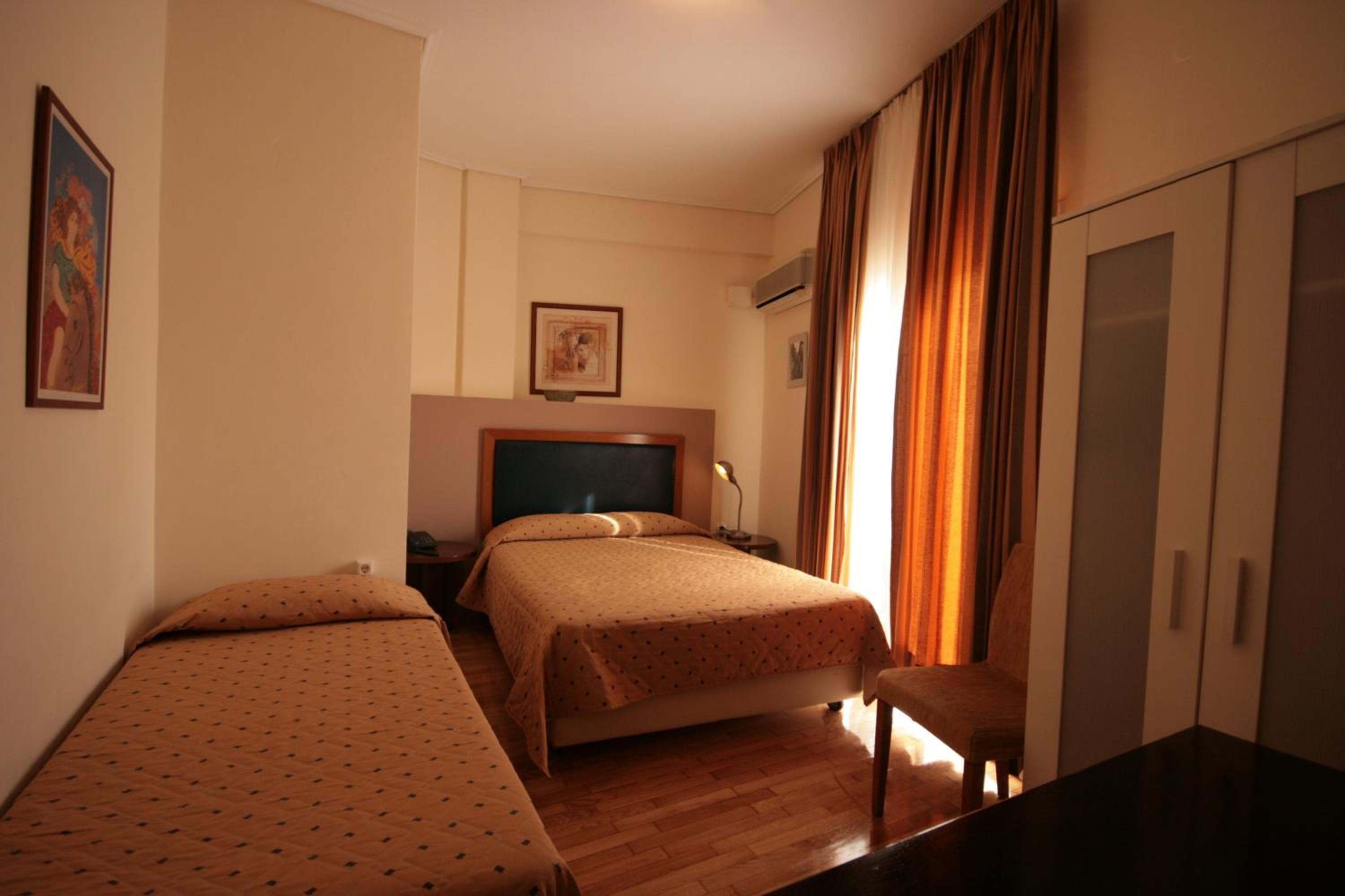 Triple Room photo 2