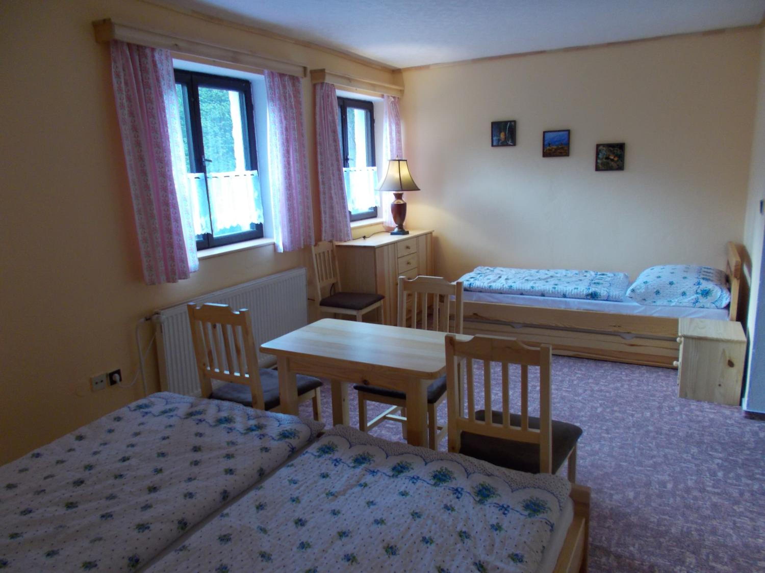 Classic Triple Room photo 2