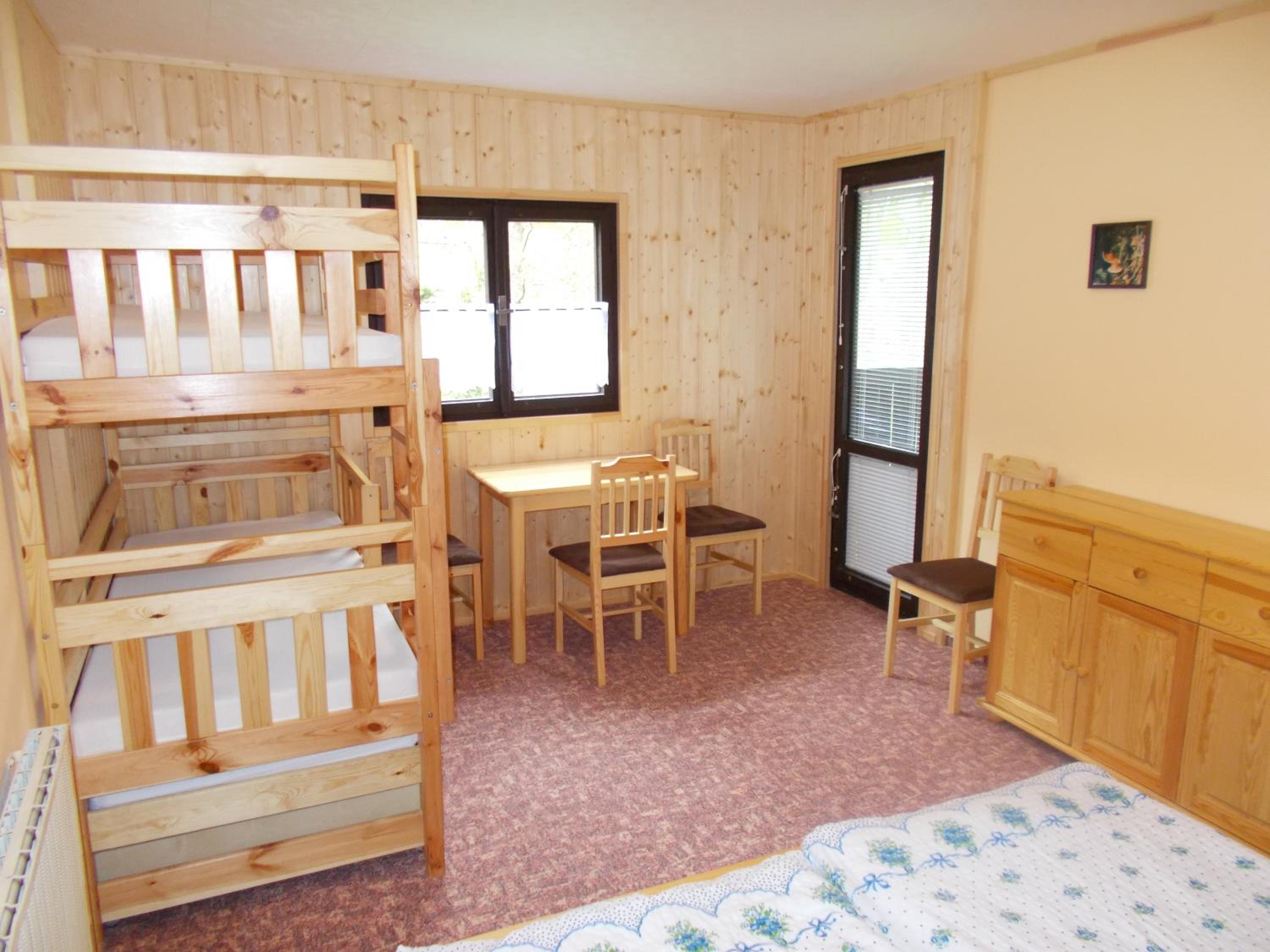 Family Room with Balcony photo 3