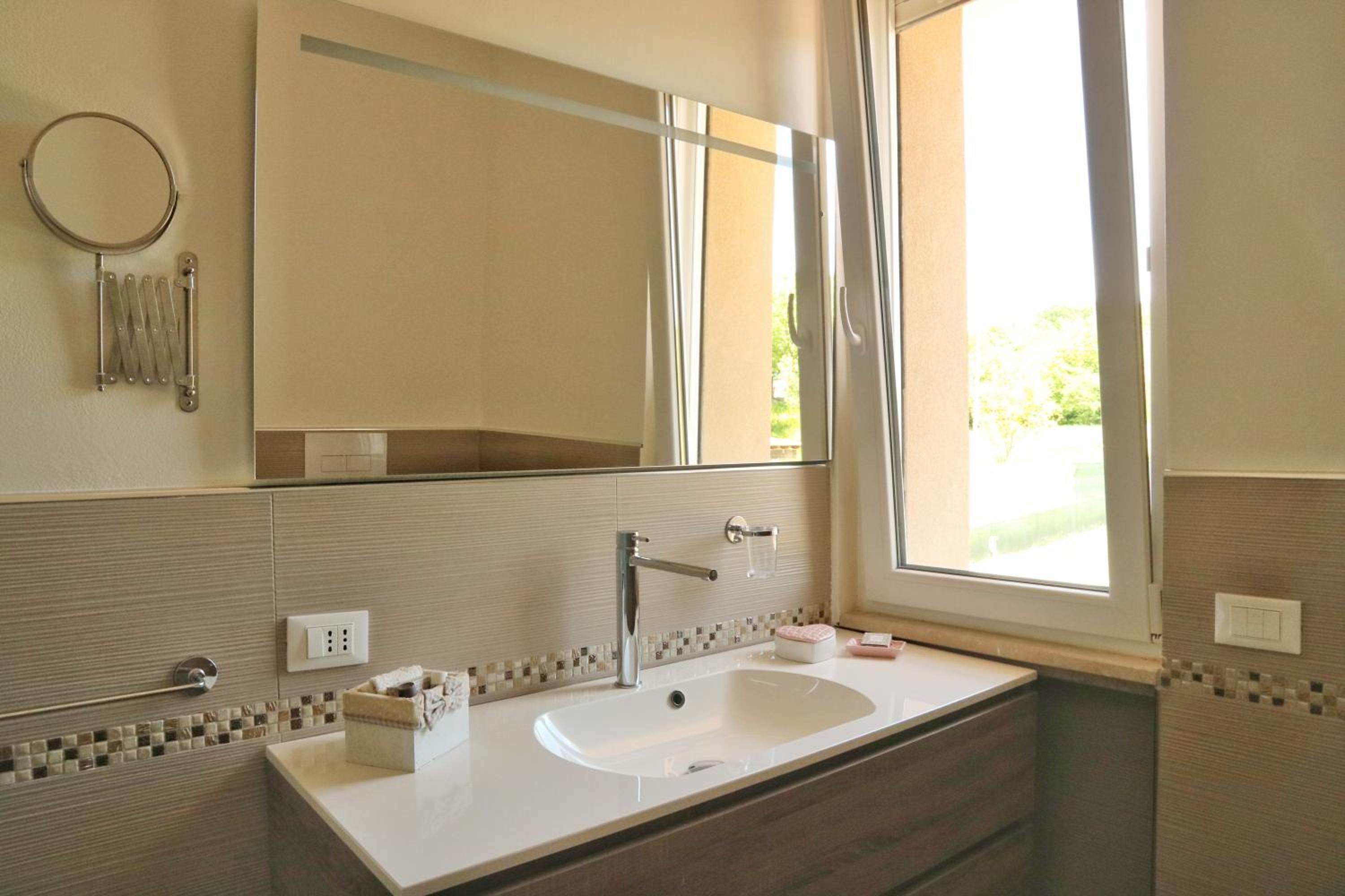 Comfort Triple Room - Photo 5