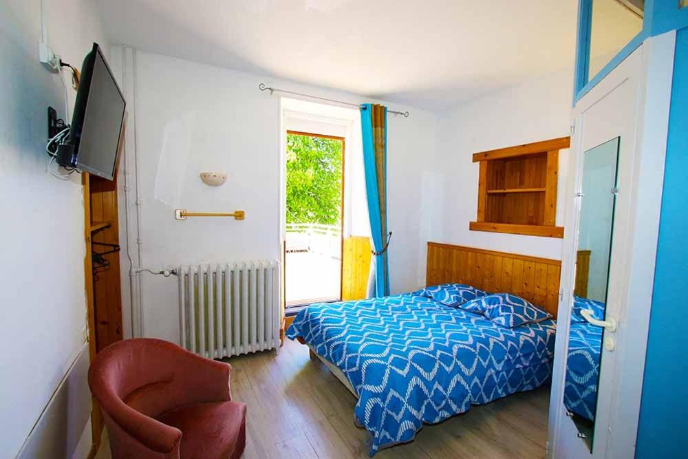 Double Room - Photo 9