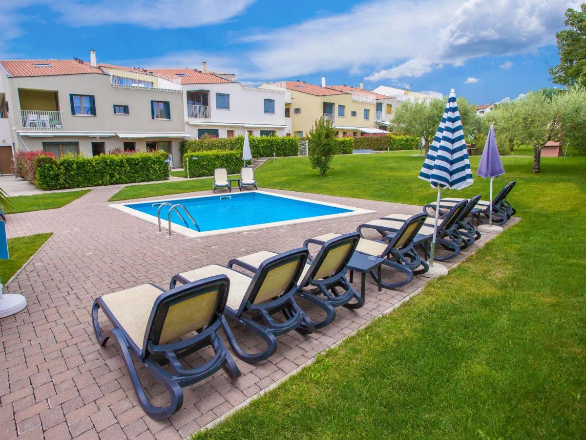 Two Bedroom Apartment with a Garden 8A