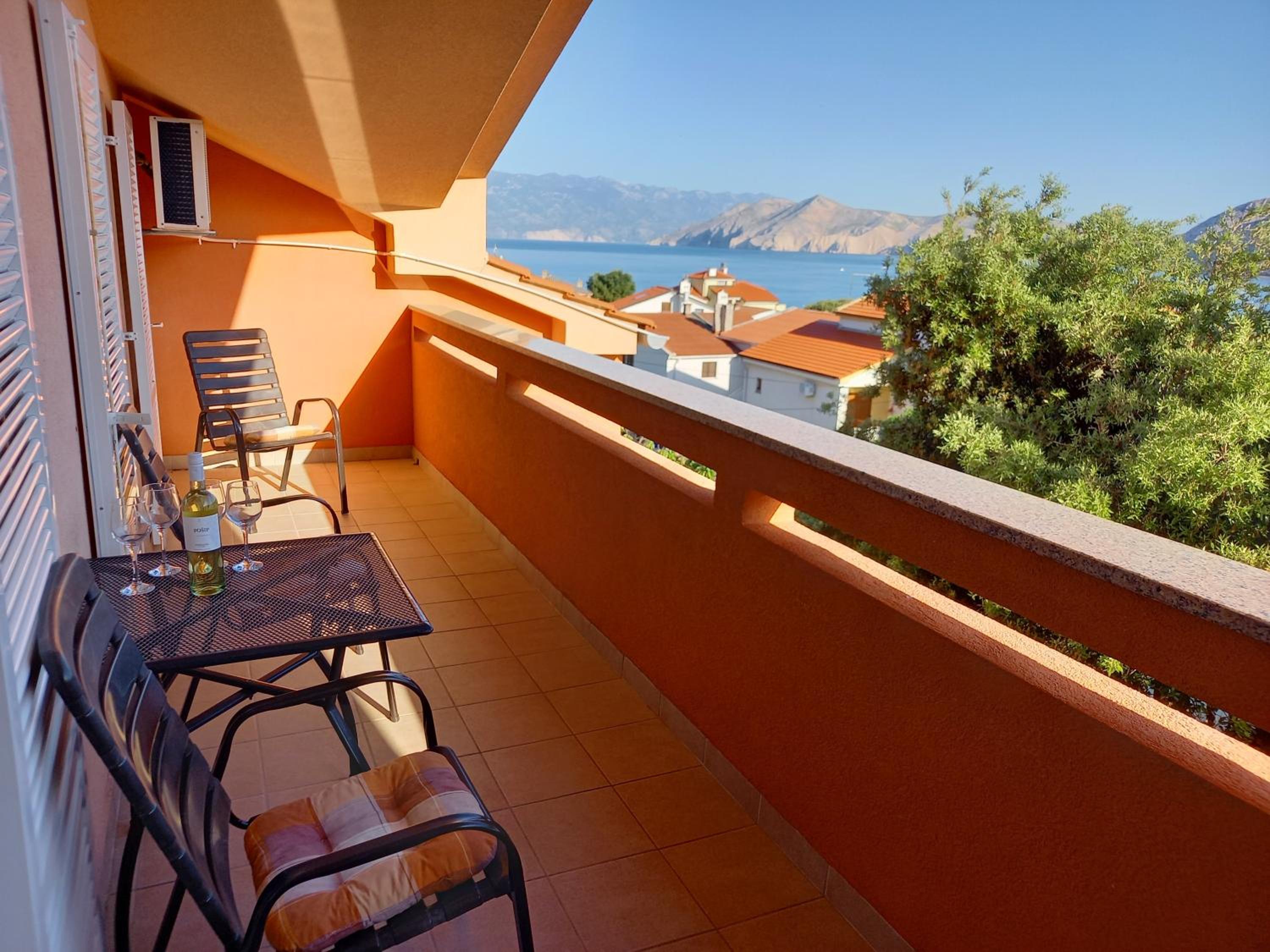 Apartment with Sea View