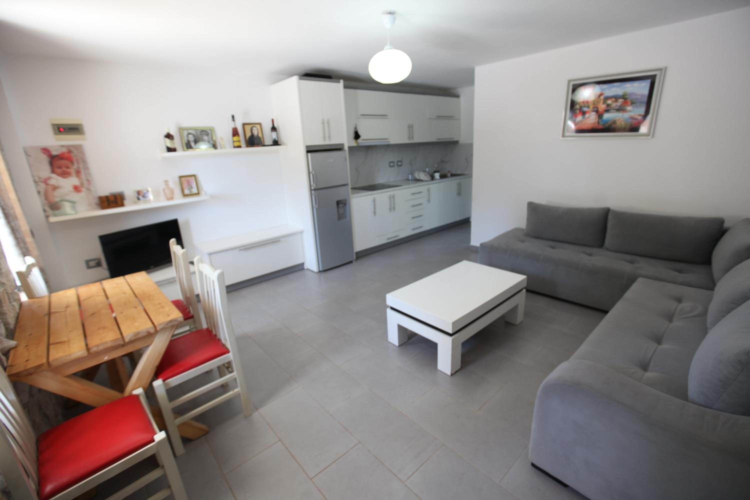 Apartment - Ground Floor photo 2