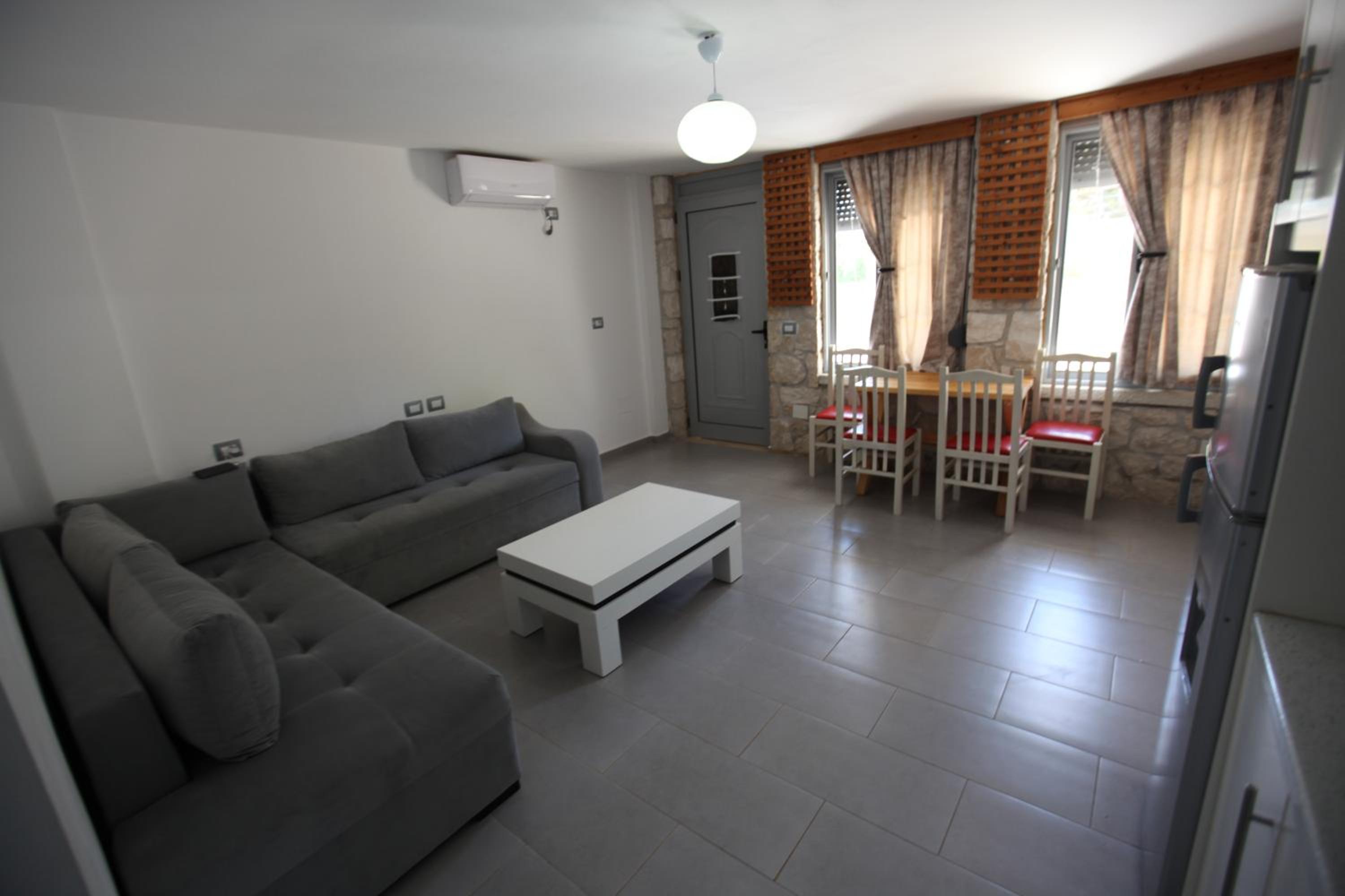 Apartment - Ground Floor photo 3