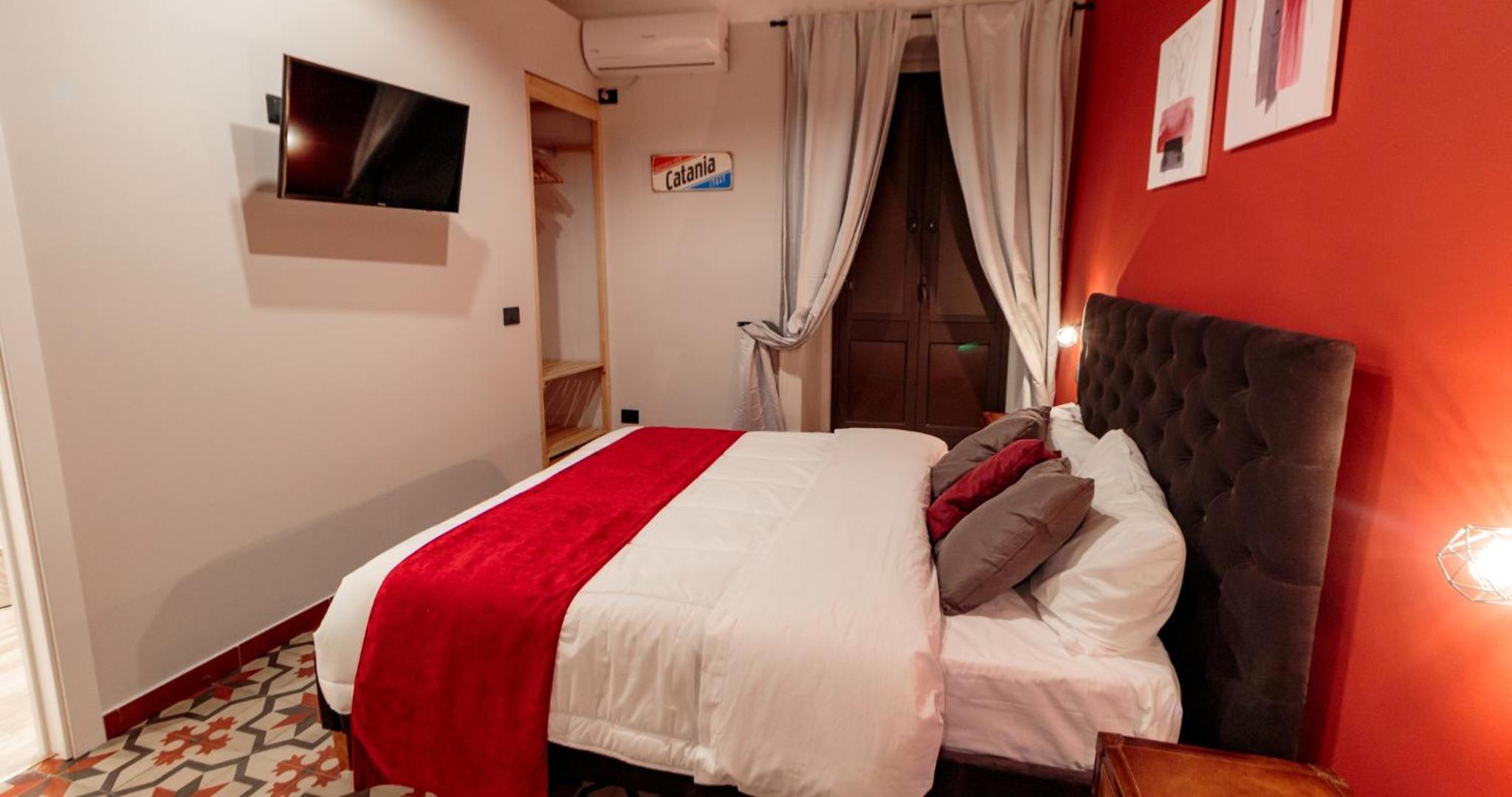 Double Room with Private Bathroom - Photo 5