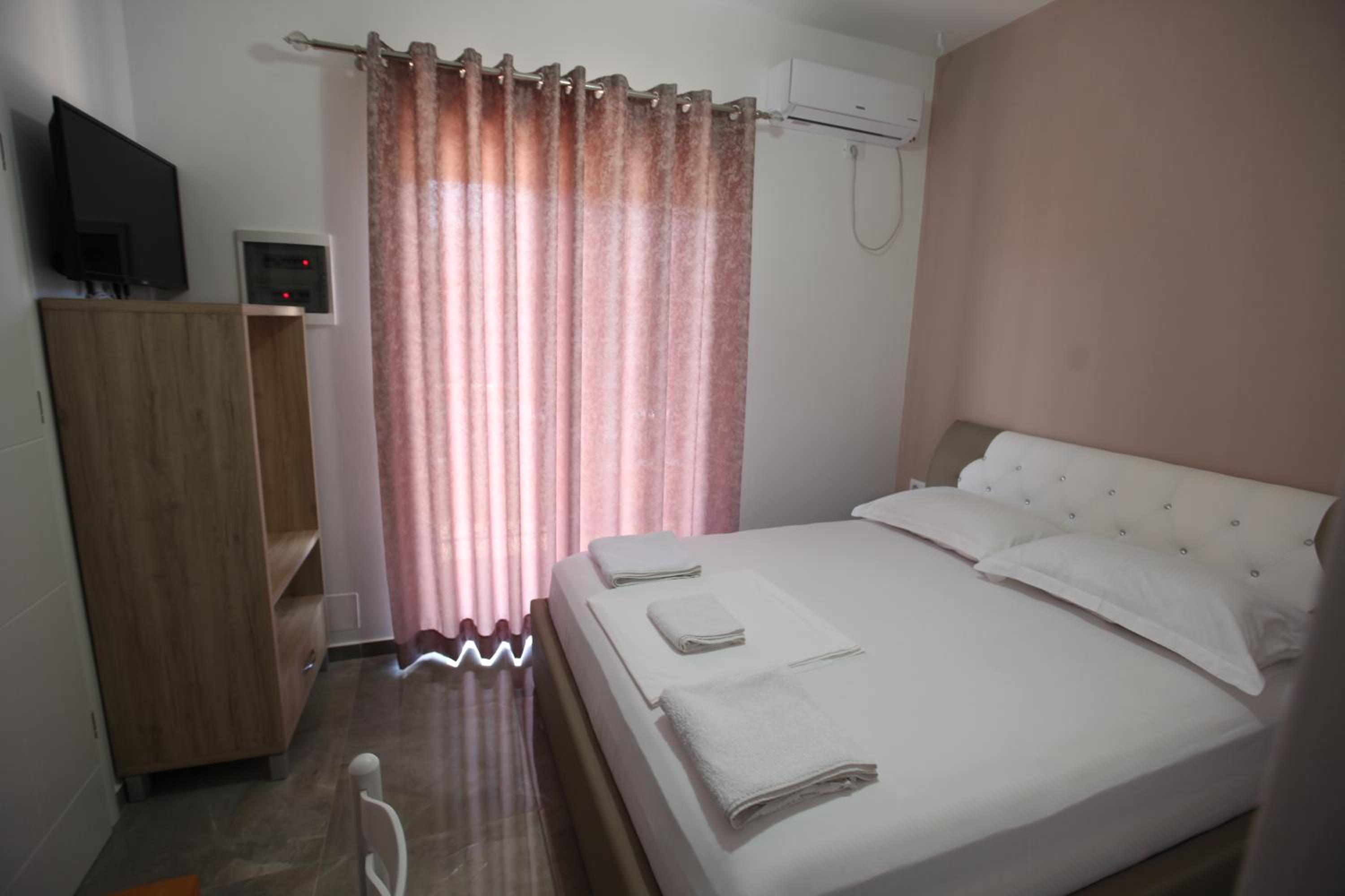 Quadruple Room photo 2
