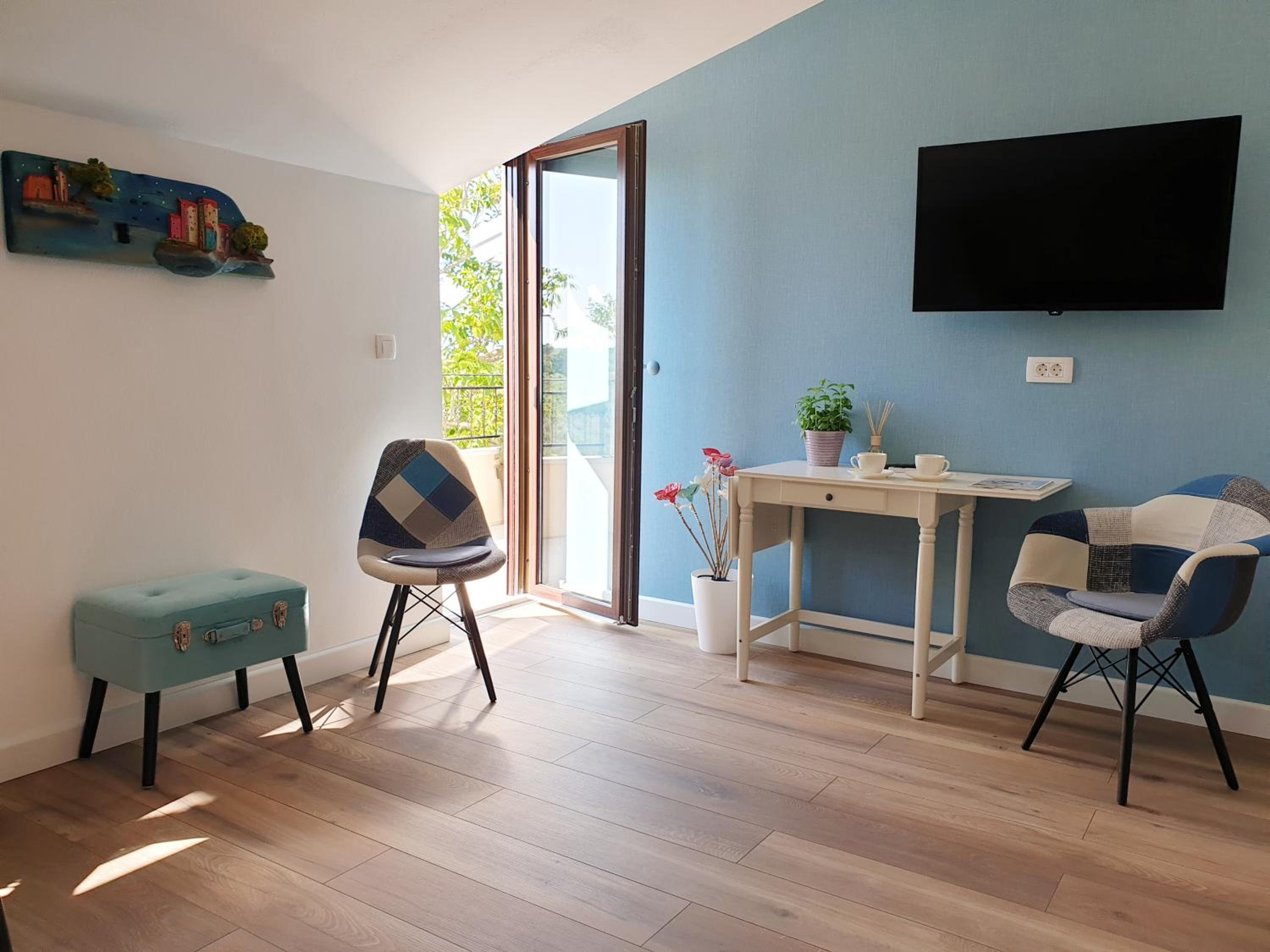 Superior Double or Twin Room with Terrace