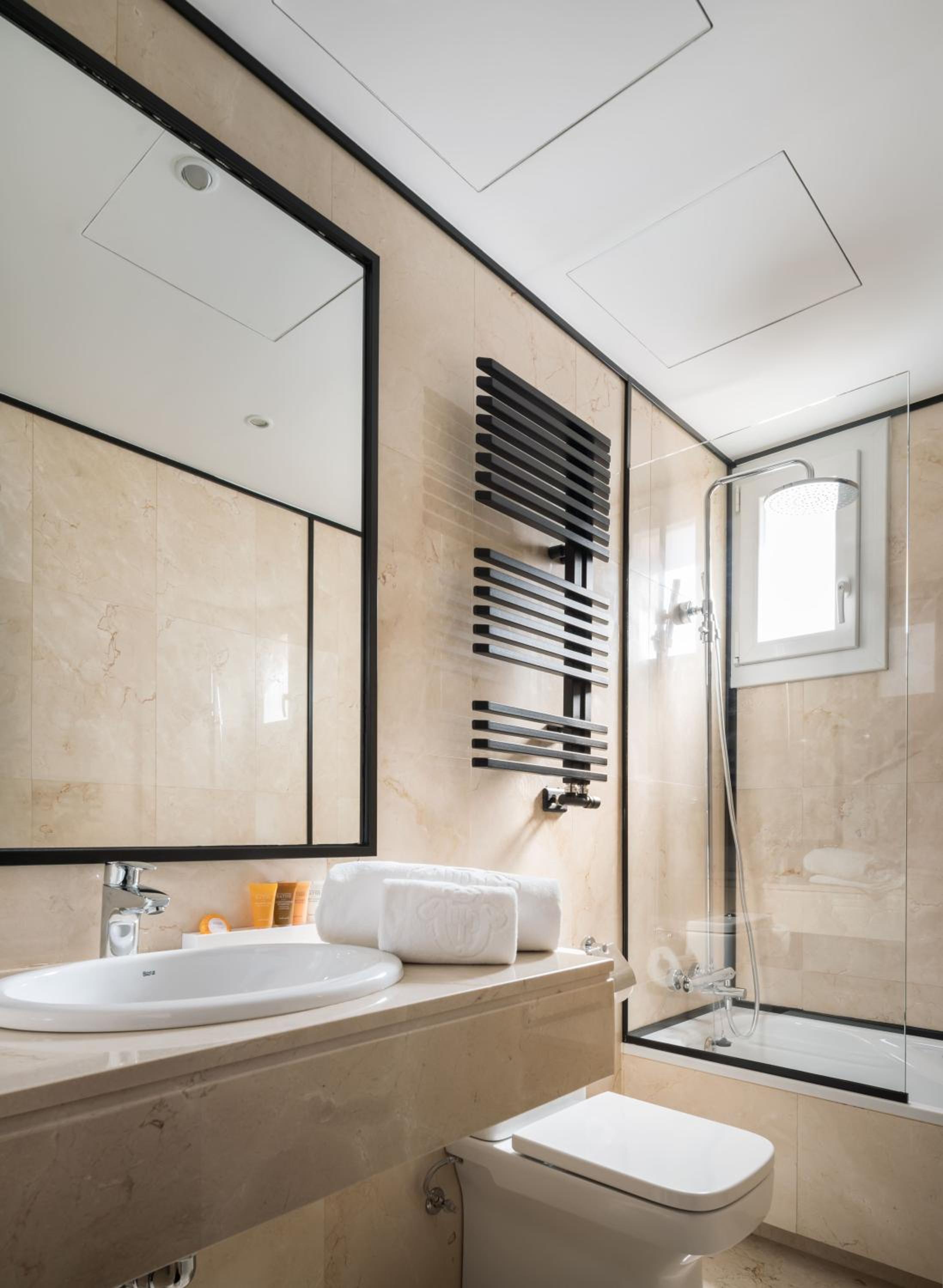 Junior Suite - Photo 10