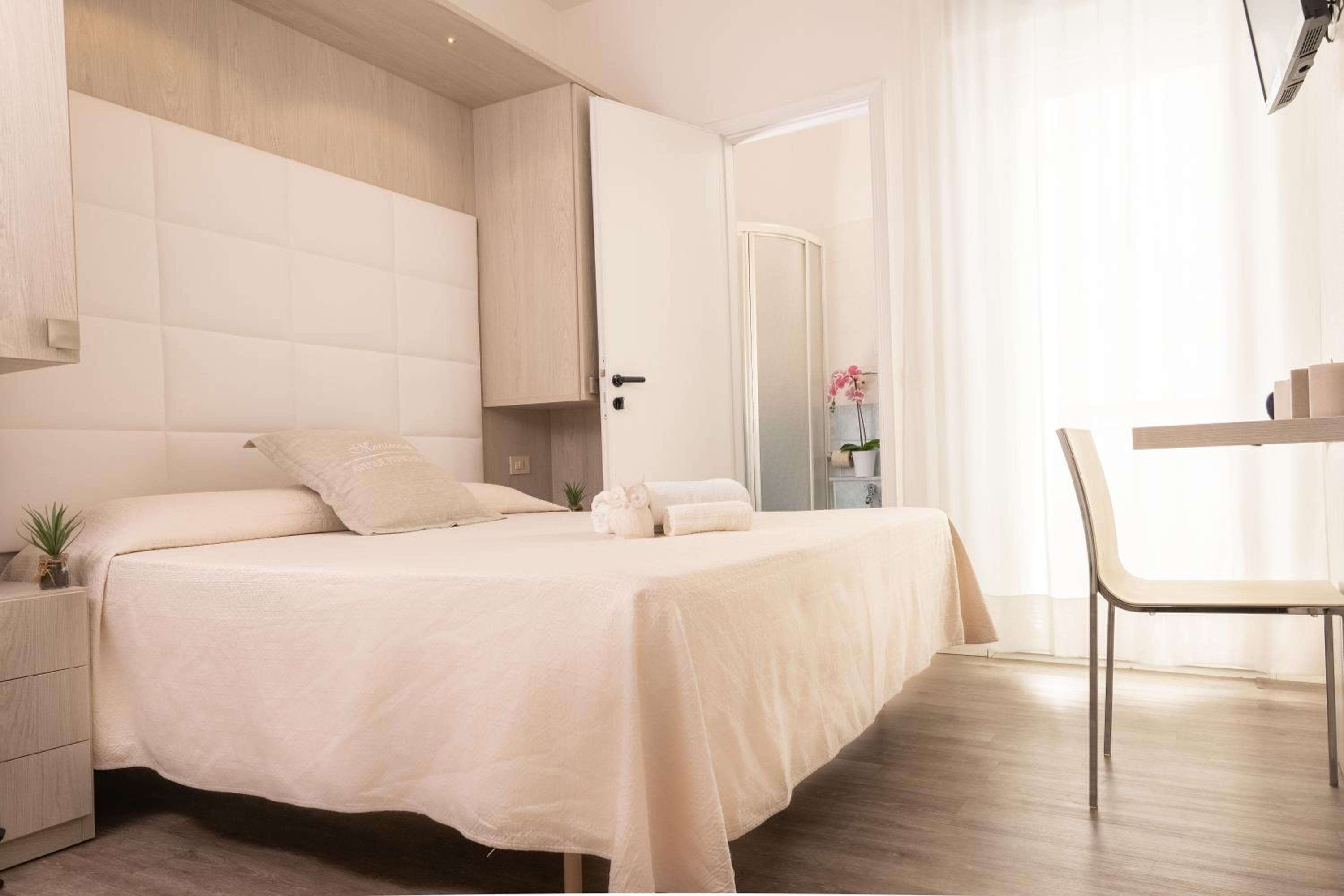 Economy Double Room - Photo 1