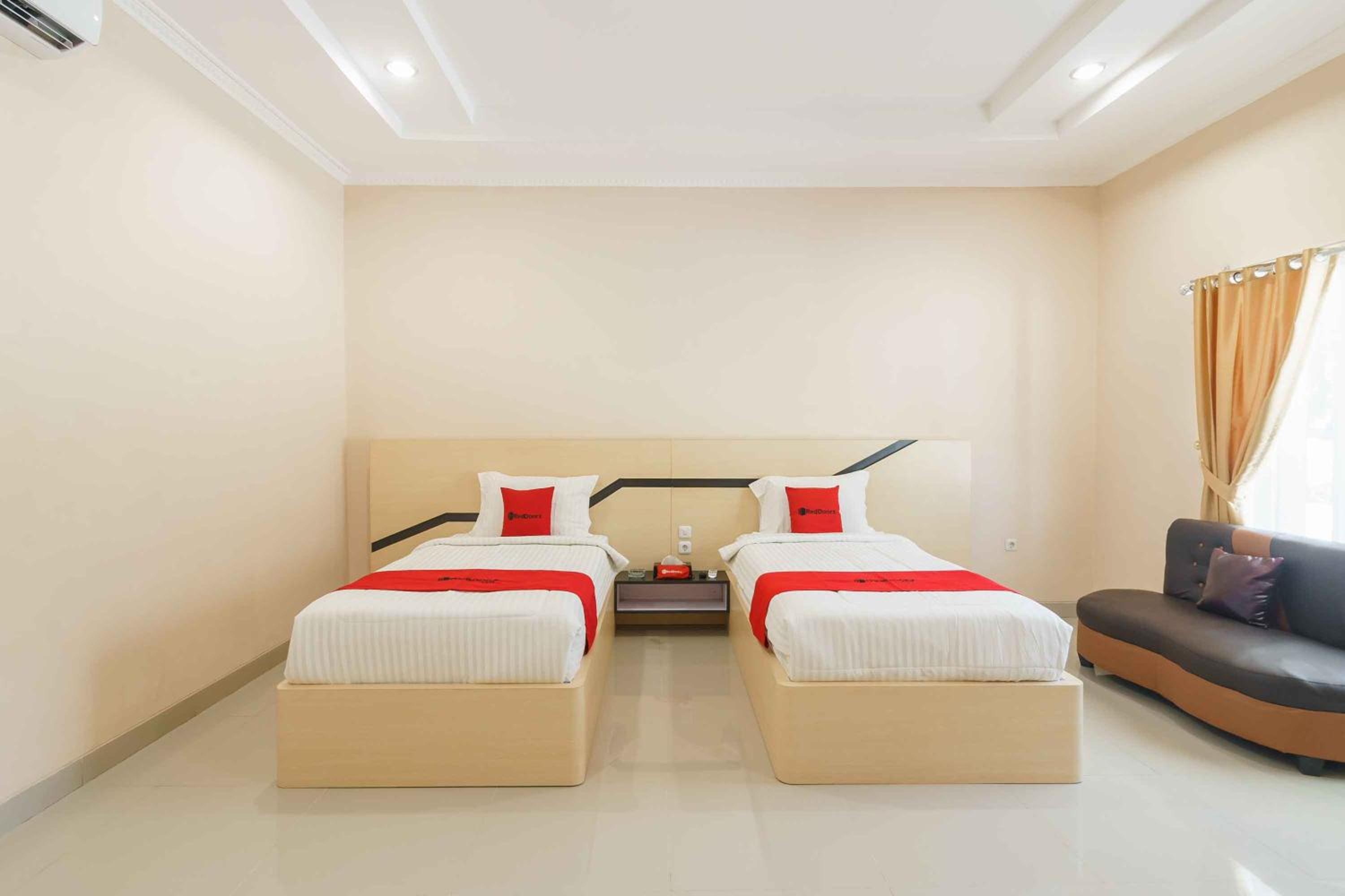 Twin Room - Photo 5
