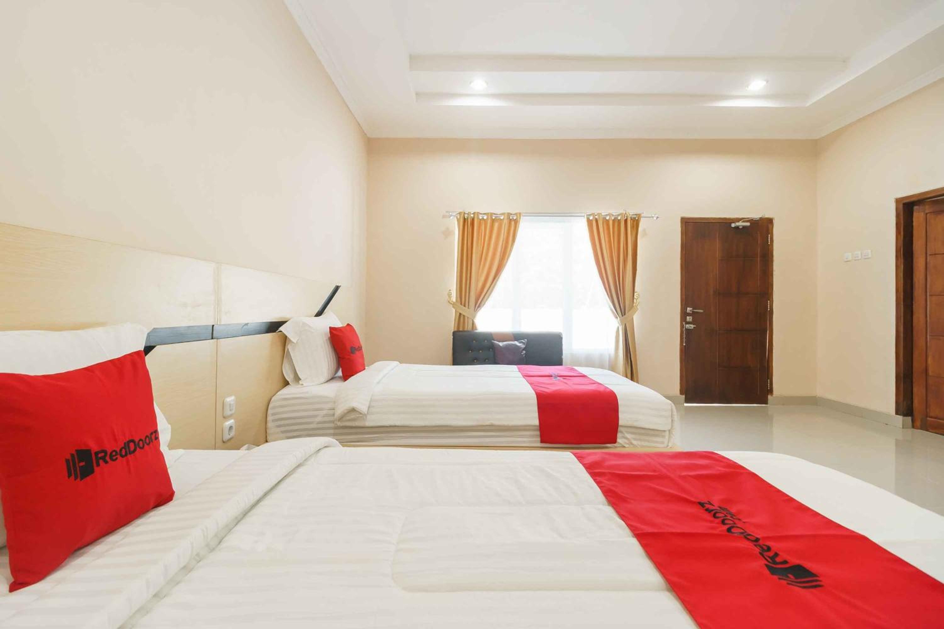 Twin Room - Photo 4