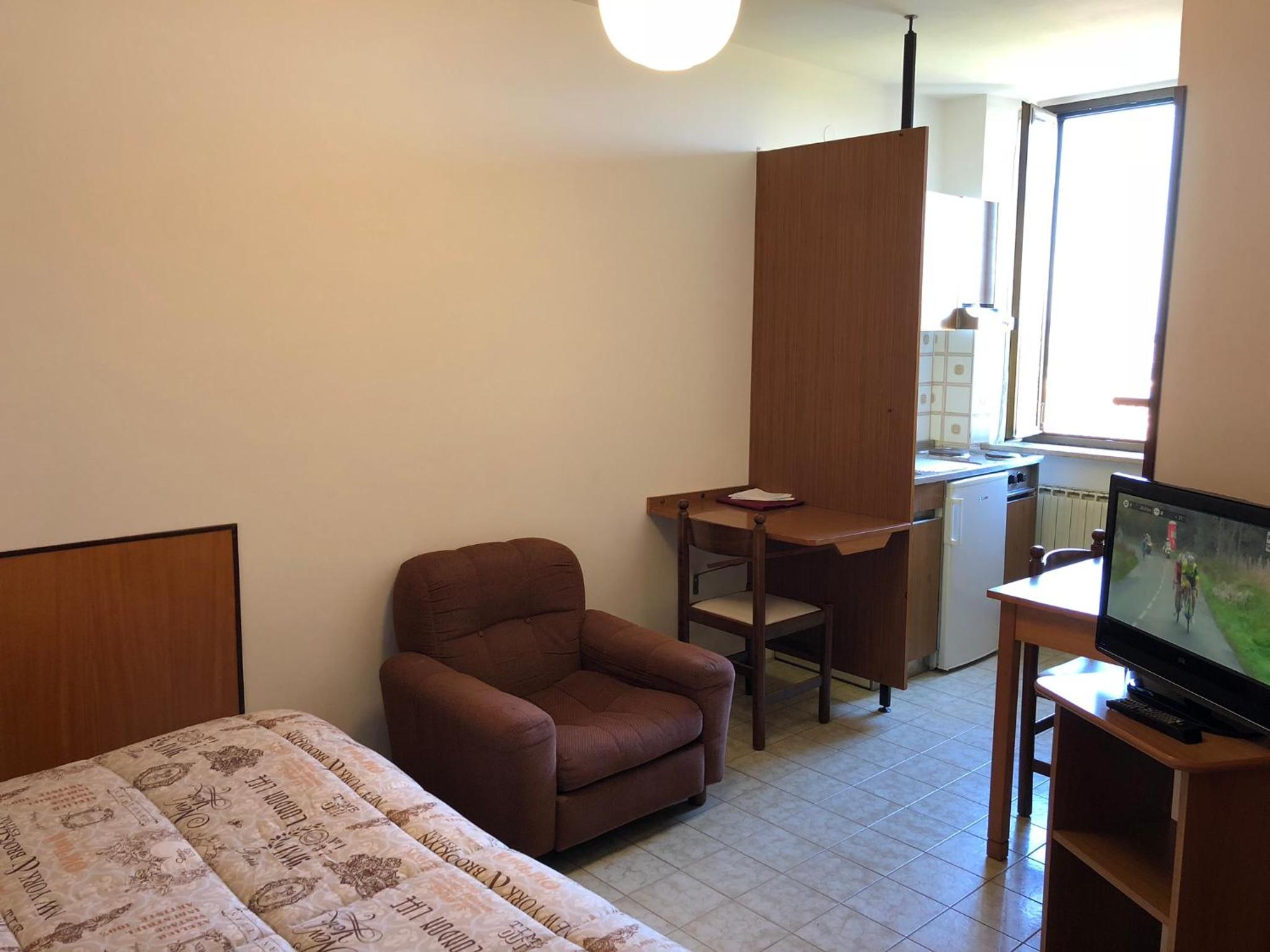 Economy Studio with Kitchenette (2 Adults) photo 1