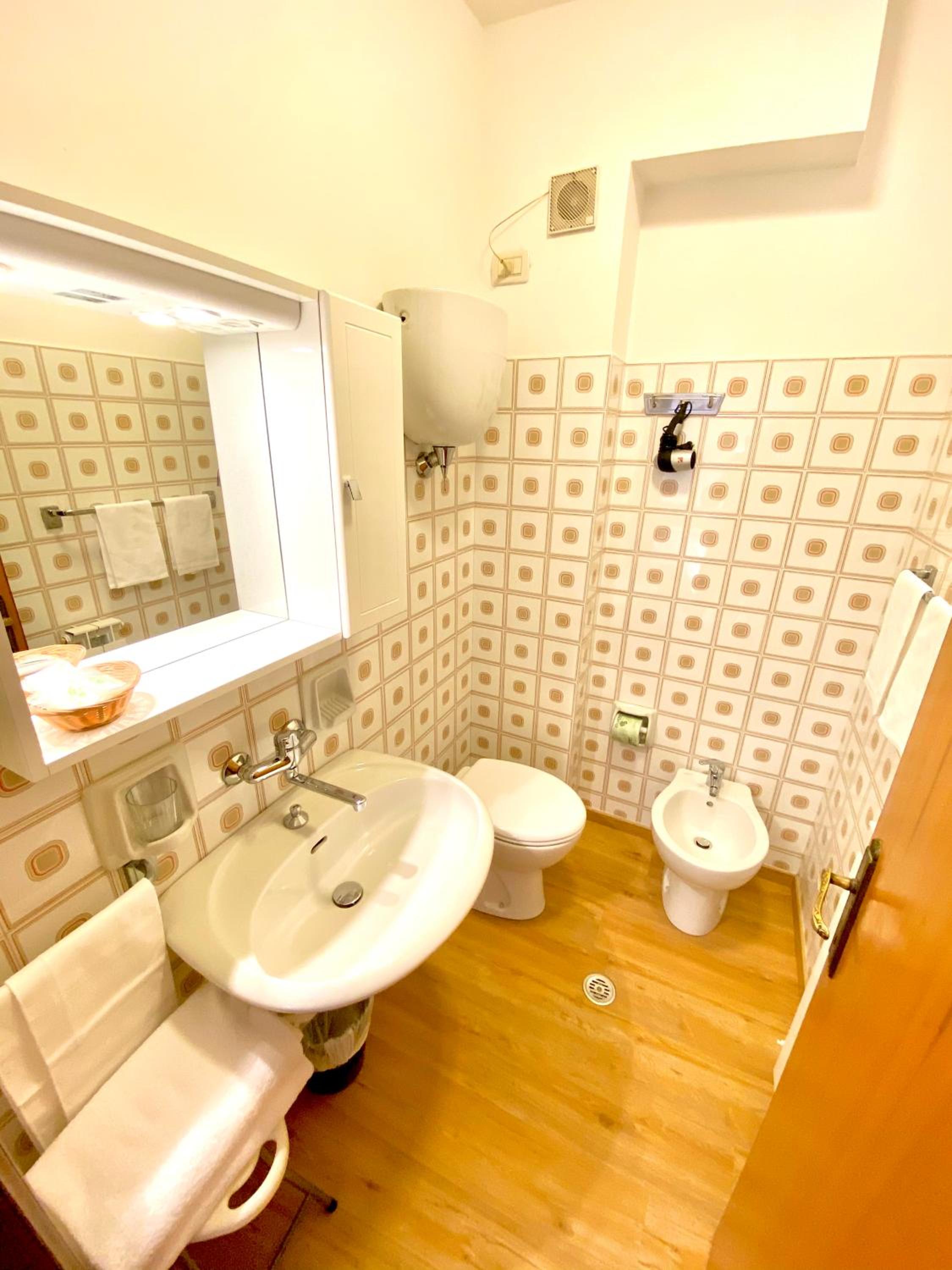 Economy Studio with Kitchenette (2 Adults) photo 3
