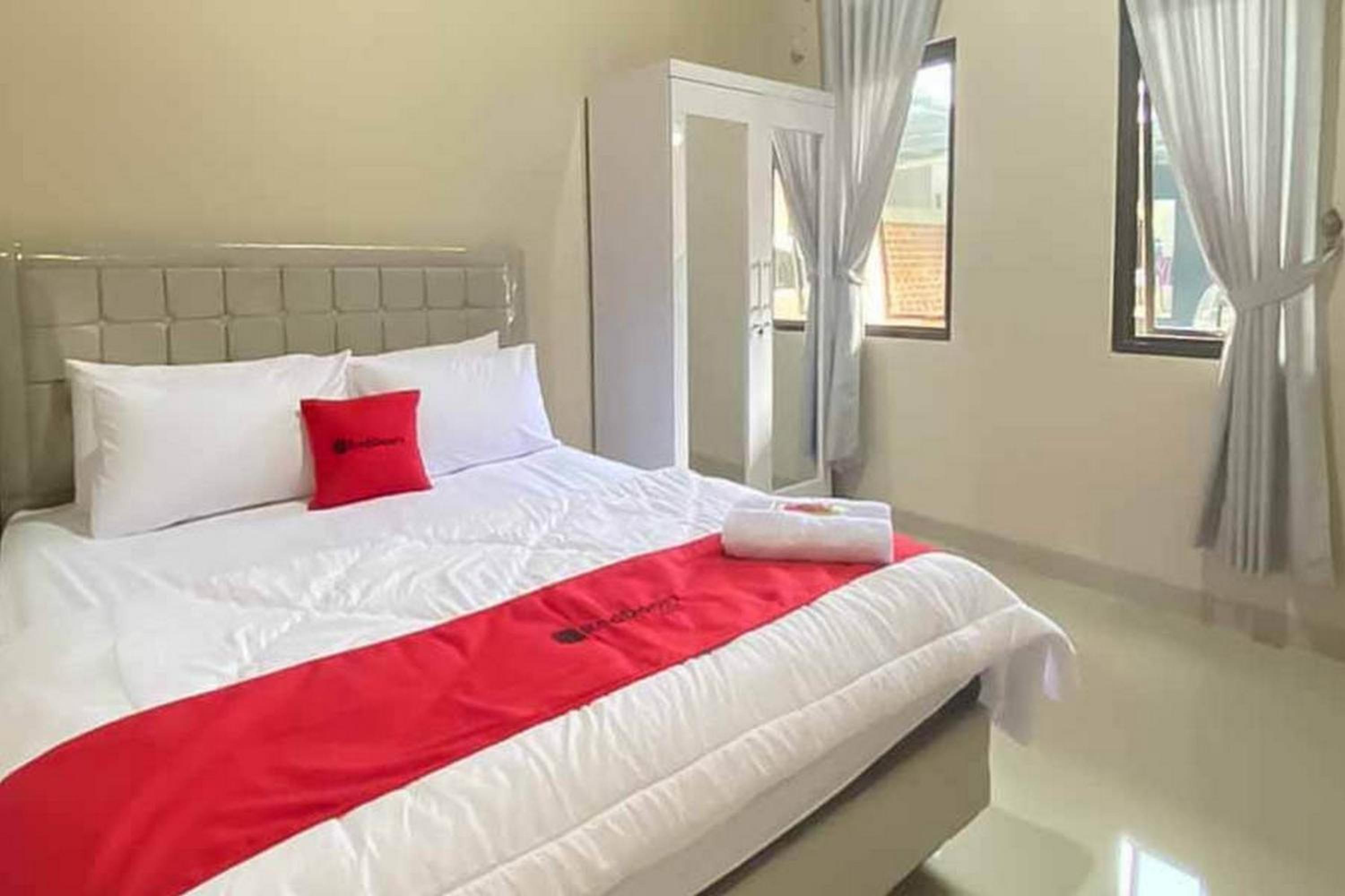 Double Room - Photo 1