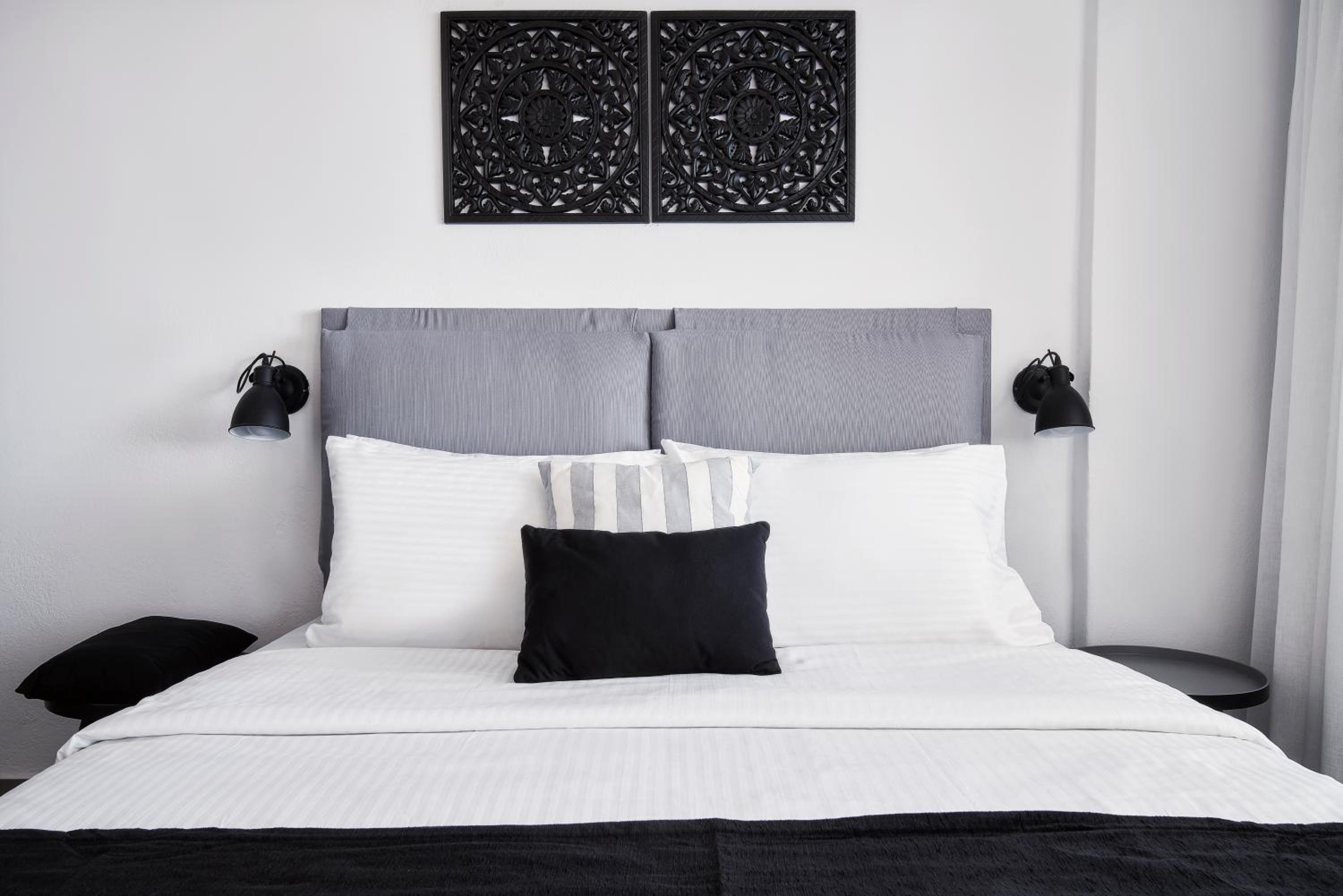 Standard Room with Caldera View - Photo 6