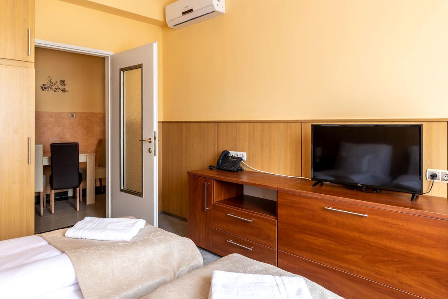 Two-Bedroom Suite