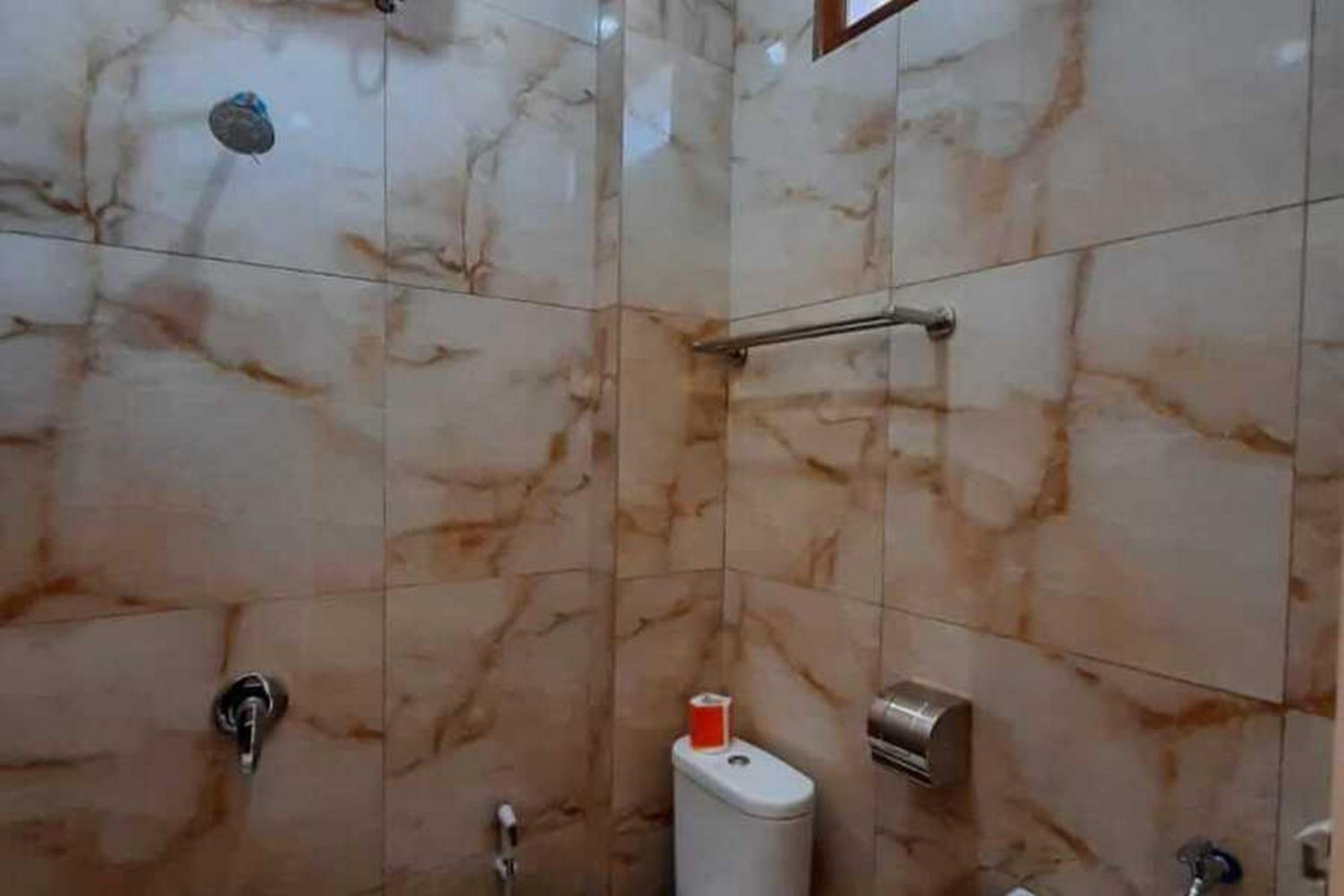 Standard Double Room - Photo 3