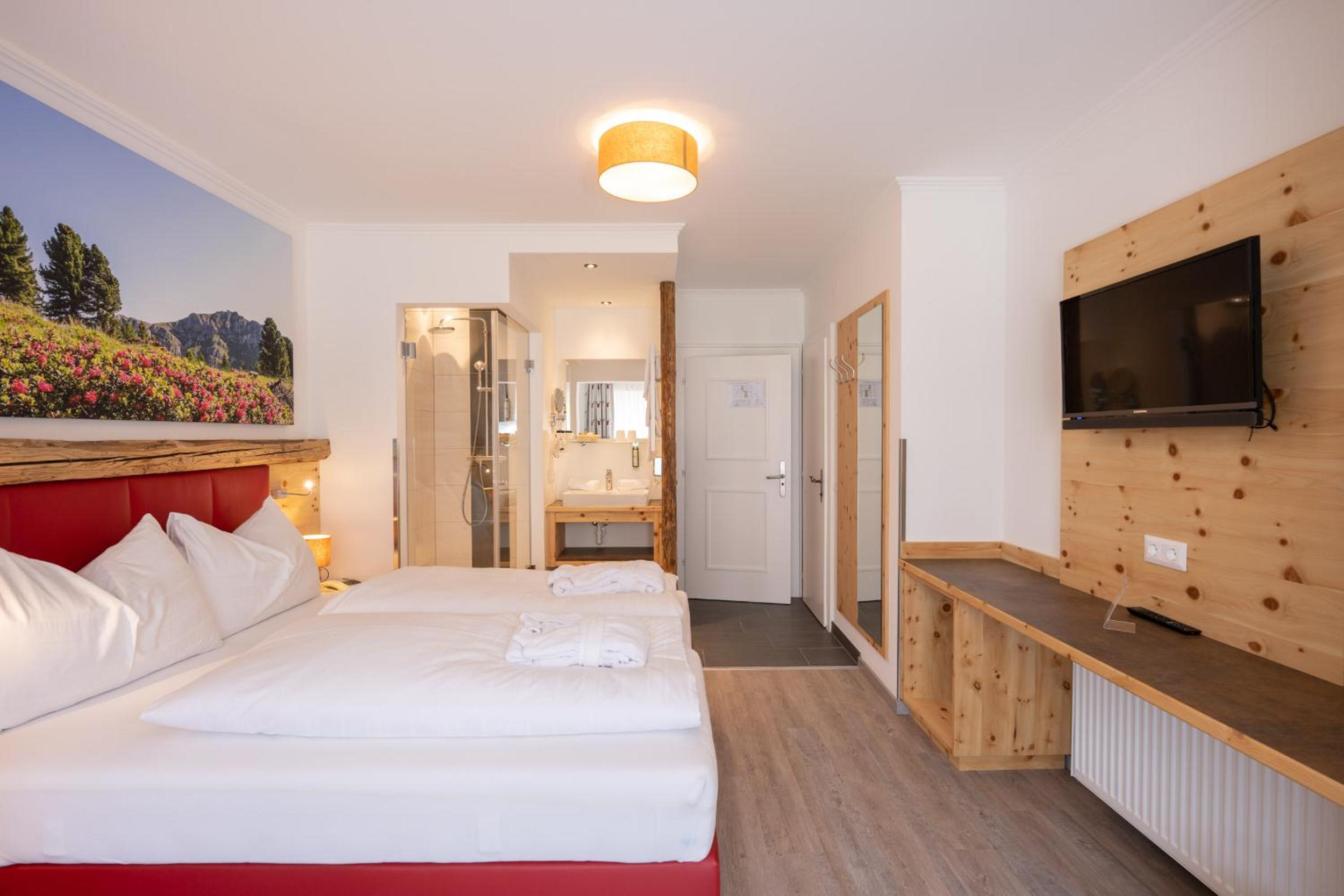 Double Room with Balcony photo 2