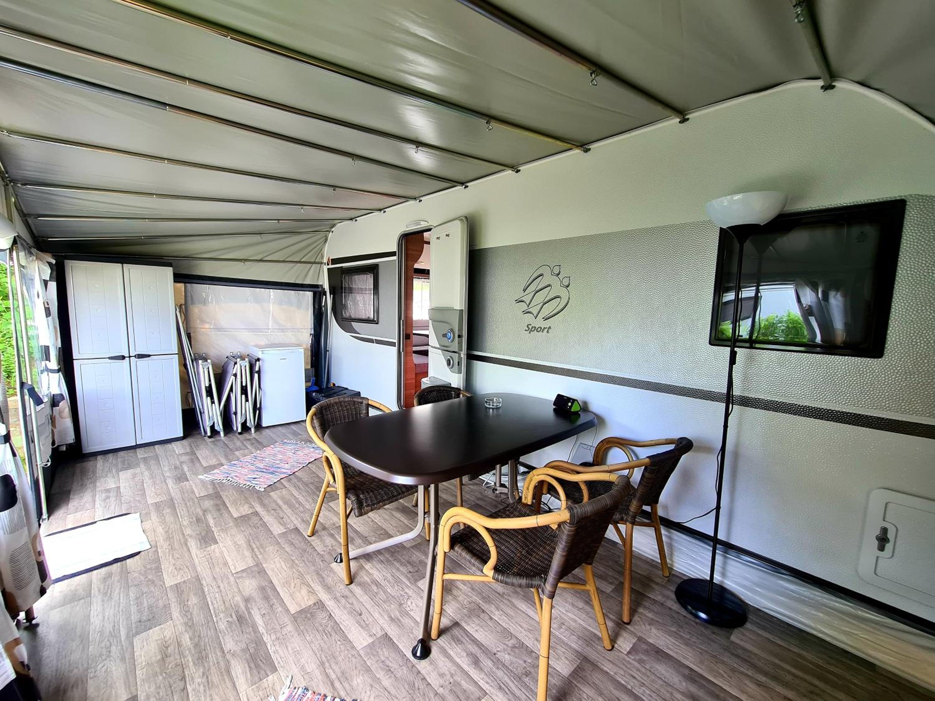 Caravan photo 2