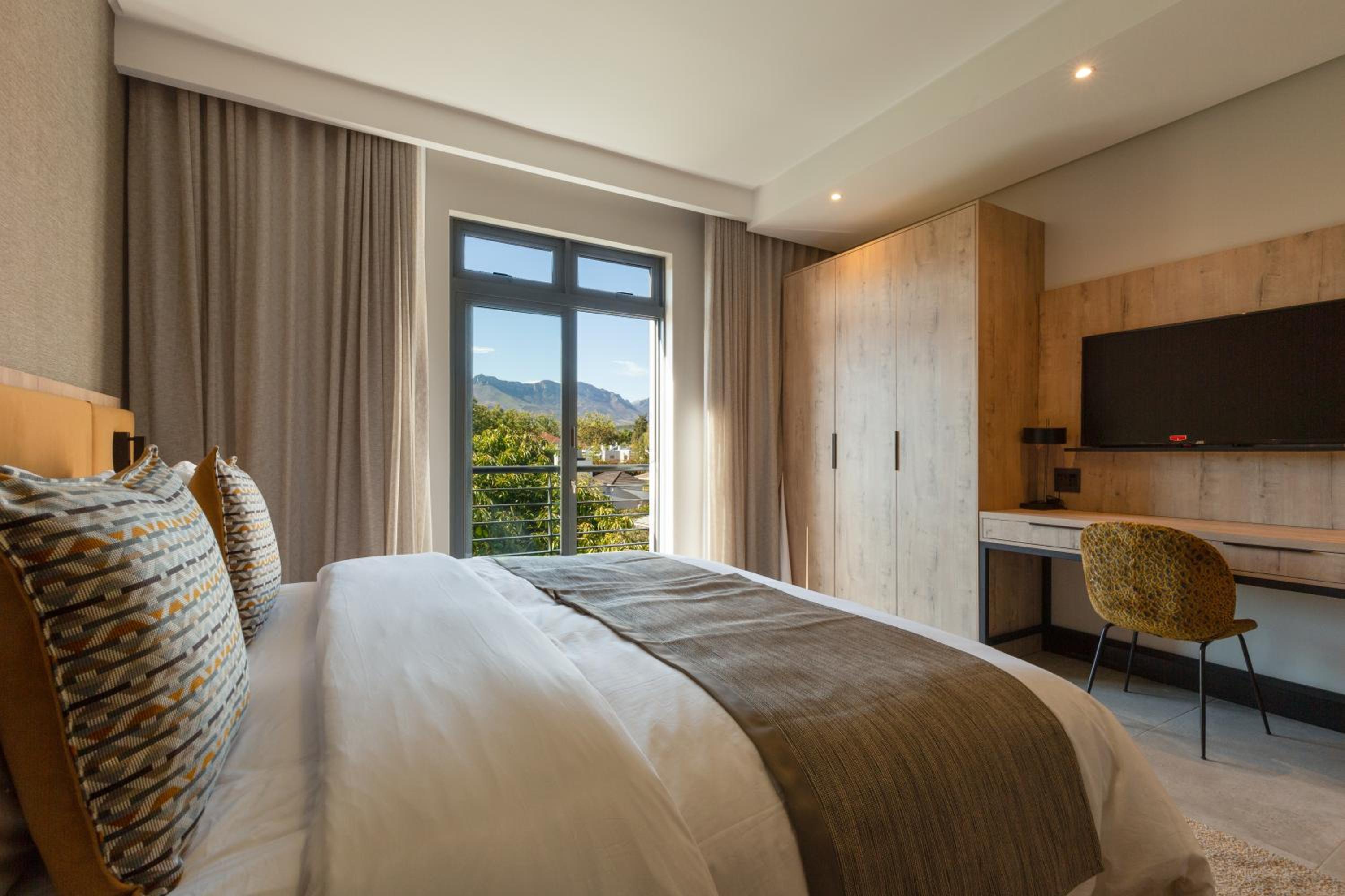 Deluxe Double Room - Photo 5